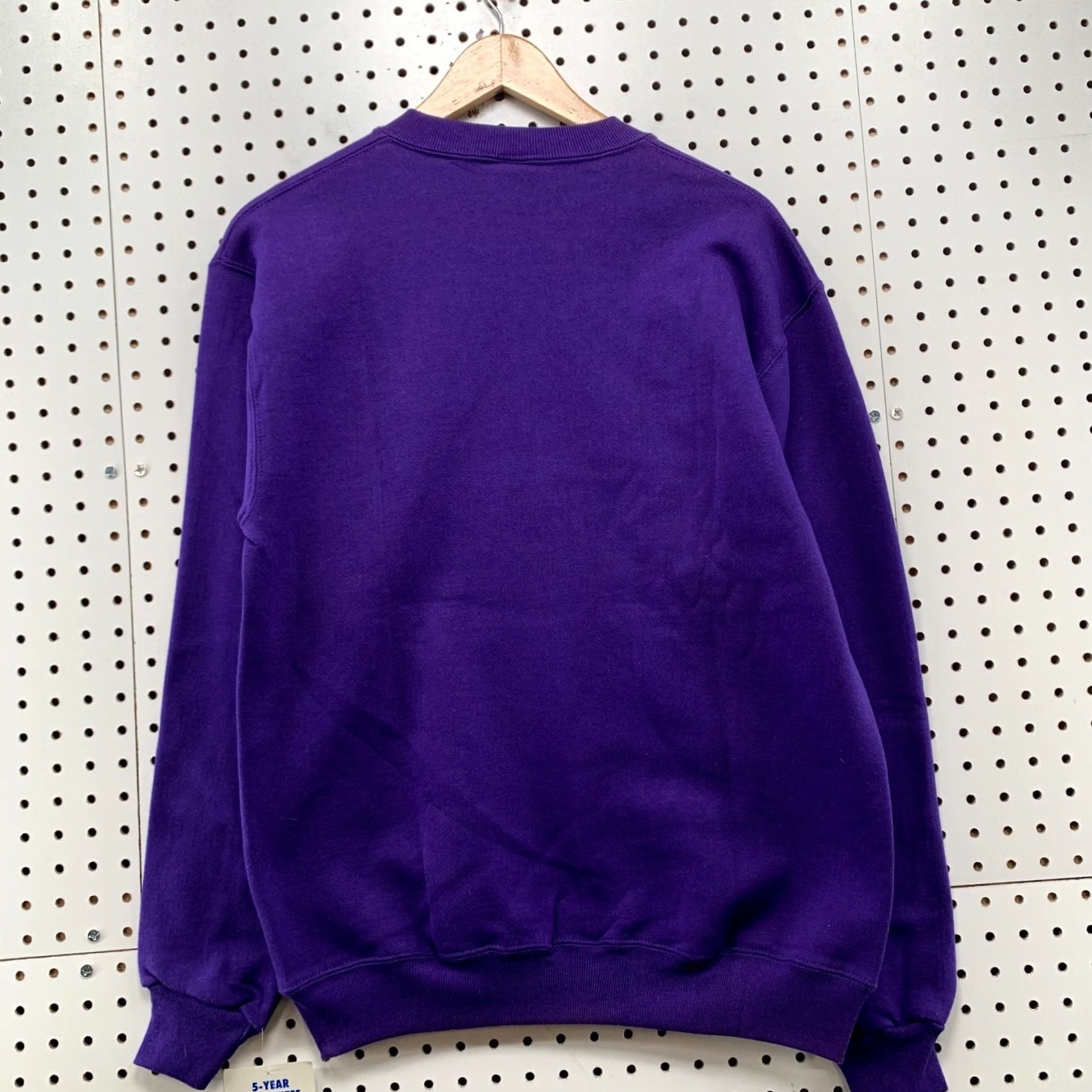 Russell Athletic VINTAGE Russell Athletic Sweatshirt Mens M Purple USA Crewneck 80s Size US M / EU 48-50 / 2 - 2 Thumbnail