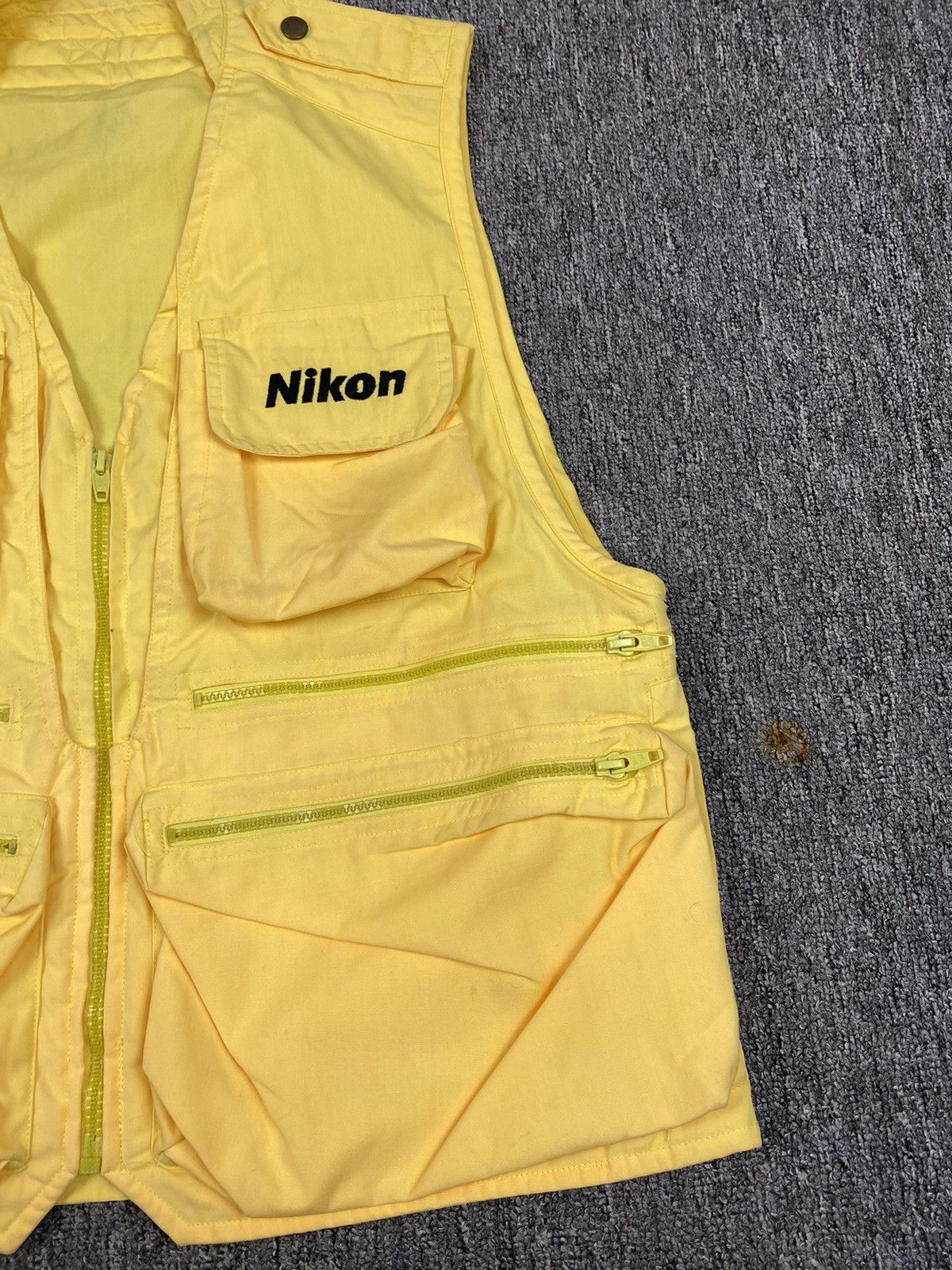 Japanese Brand × Nikon × Vintage Vintage 1997 Nikon Vest Size US L / EU 52-54 / 3 - 3 Thumbnail