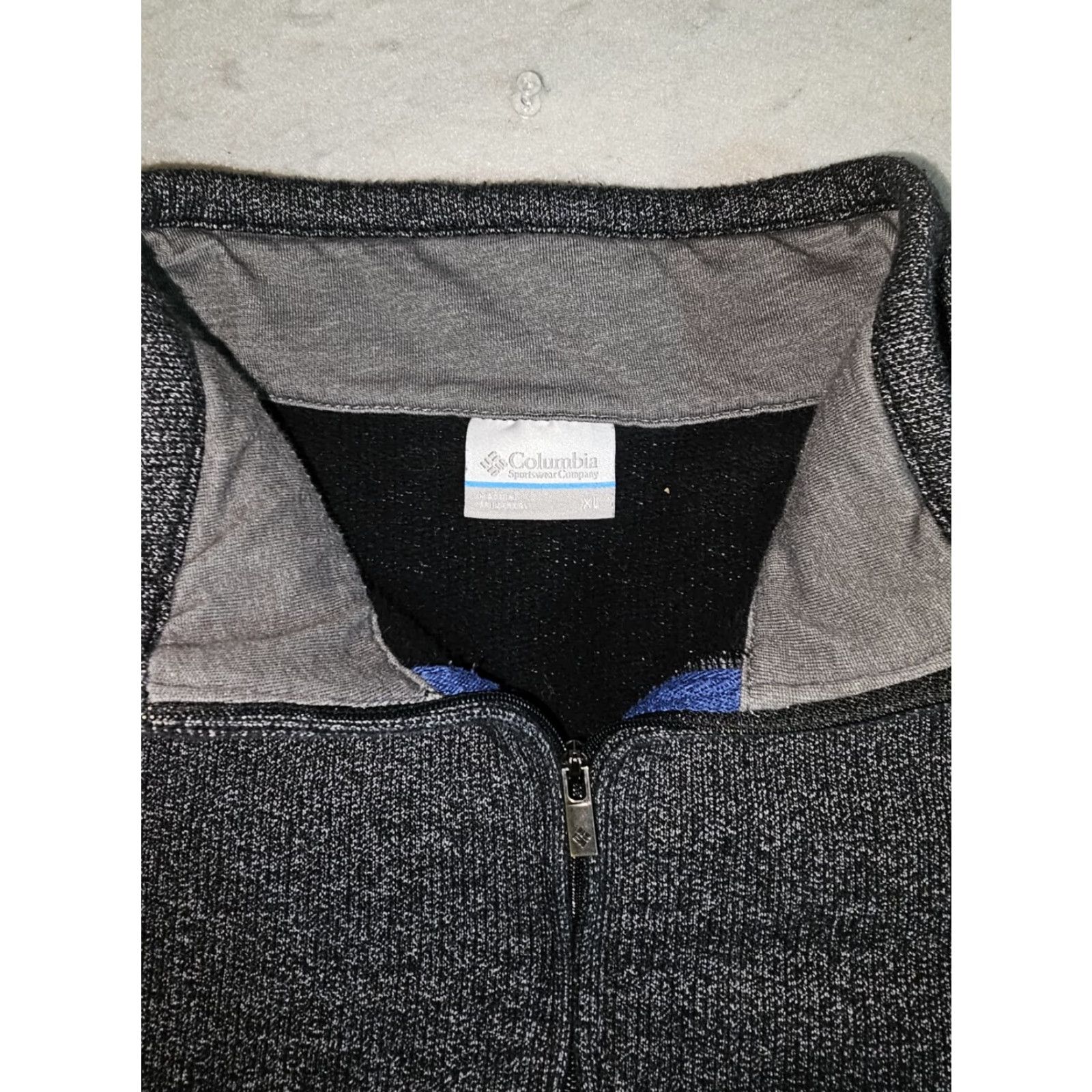 Vintage Columbia Sportswear Classic 1/4 Zip Pullover Mock Neck Sweatshirt Men XL Charcoal Gray 90s Outdoor Sports Mens Size US XL / EU 56 / 4 - 4 Thumbnail