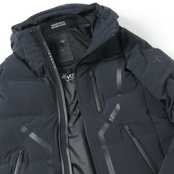 Descente 【Descente Allterrain】Mizusawa Down Jacket "Storm" Size US M / EU 48-50 / 2 - 7 Thumbnail