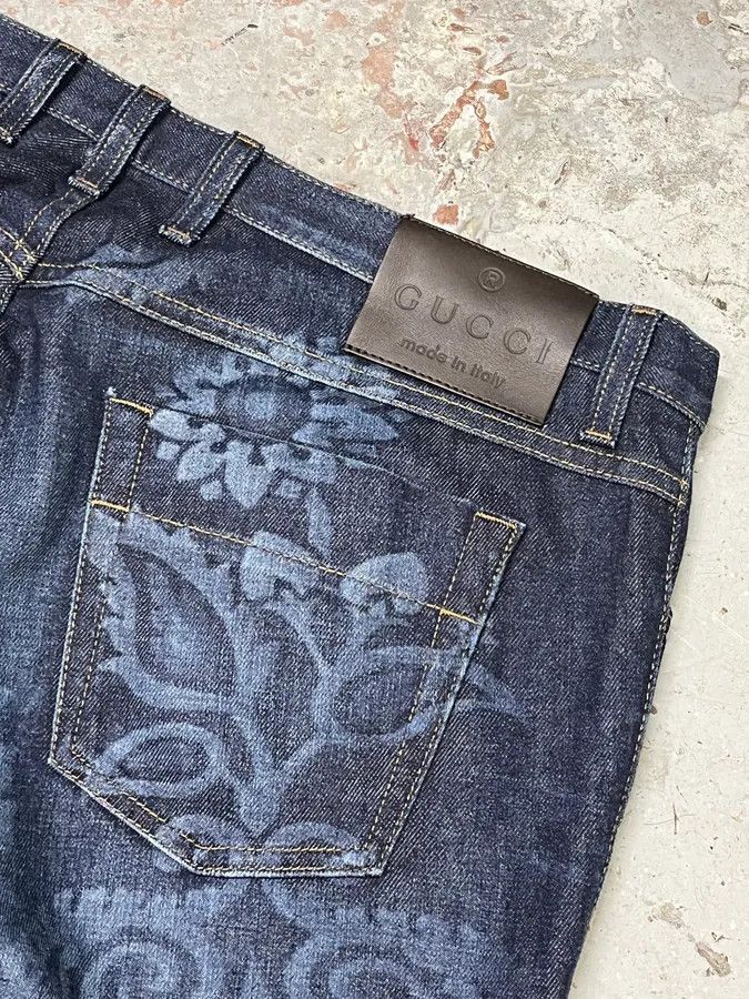 Designer × Gucci × Vintage Gucci Navy Brut Floral Denim Jeans Size US 32 / EU 48 - 11 Thumbnail