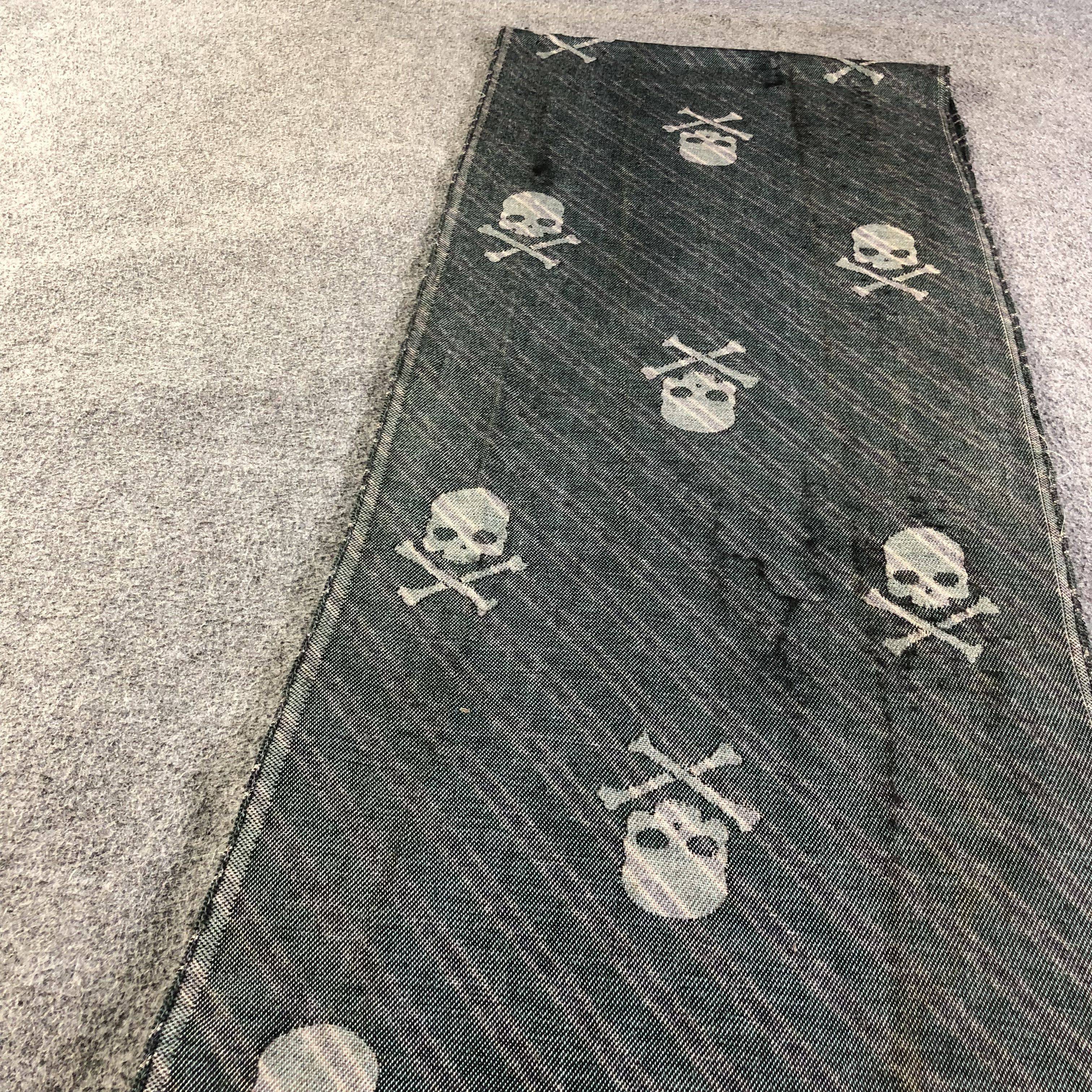 HYDROGEN Hydrogen Italy Skulls Wool Scarf Muffler V1943 Size ONE SIZE - 11 Thumbnail