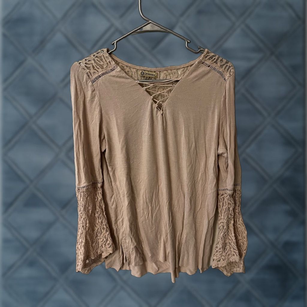 Vintage Democracy Blouse Long Sleeve Lace Trim Stretch Pink M Womens Size M / US 6-8 / IT 42-44 - 1 Thumbnail