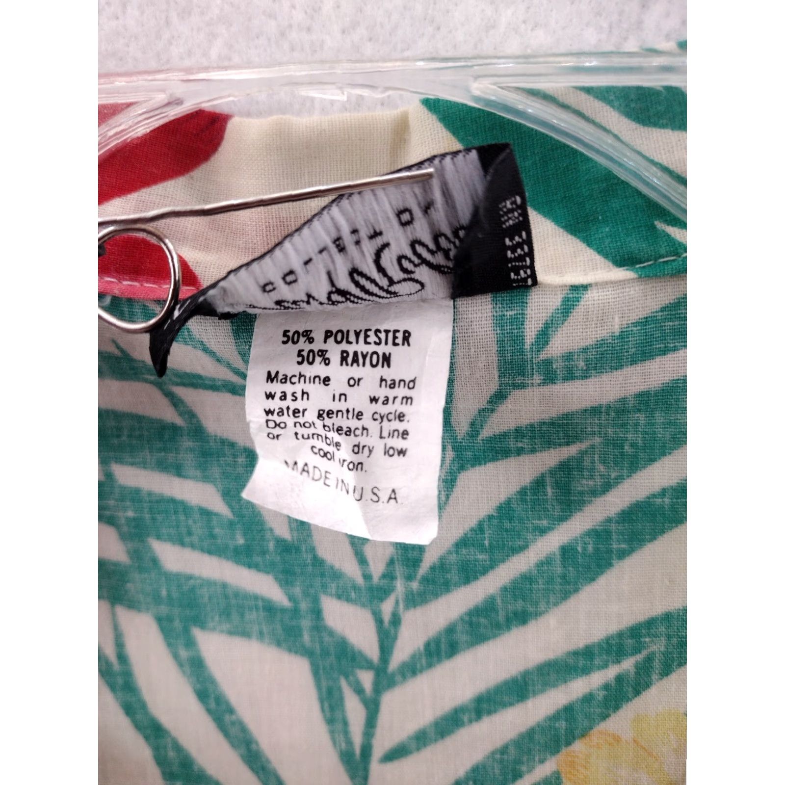 Vintage David Robert Shirt Mens Large Button-Down Cotton Aloha Pattern Hawaiian Shirt Size US L / EU 52-54 / 3 - 4 Thumbnail