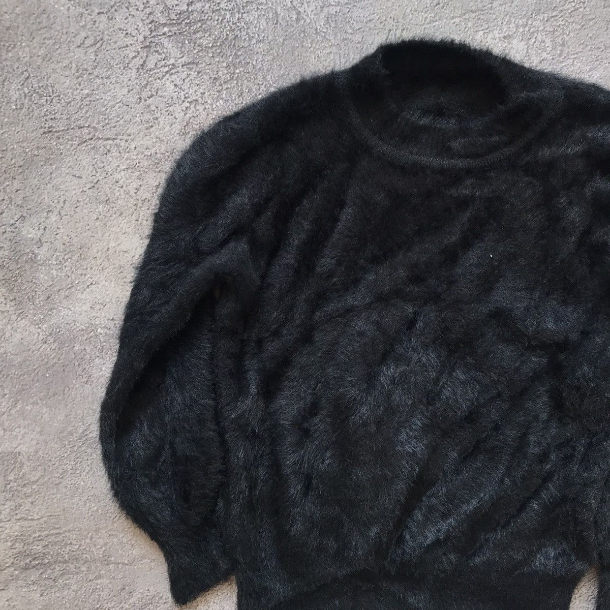 Vintage Vintage 90s Oversized Mohair Knit Sweater Grunge Y2K Logo S Size S / US 4 / IT 40 - 2 Thumbnail