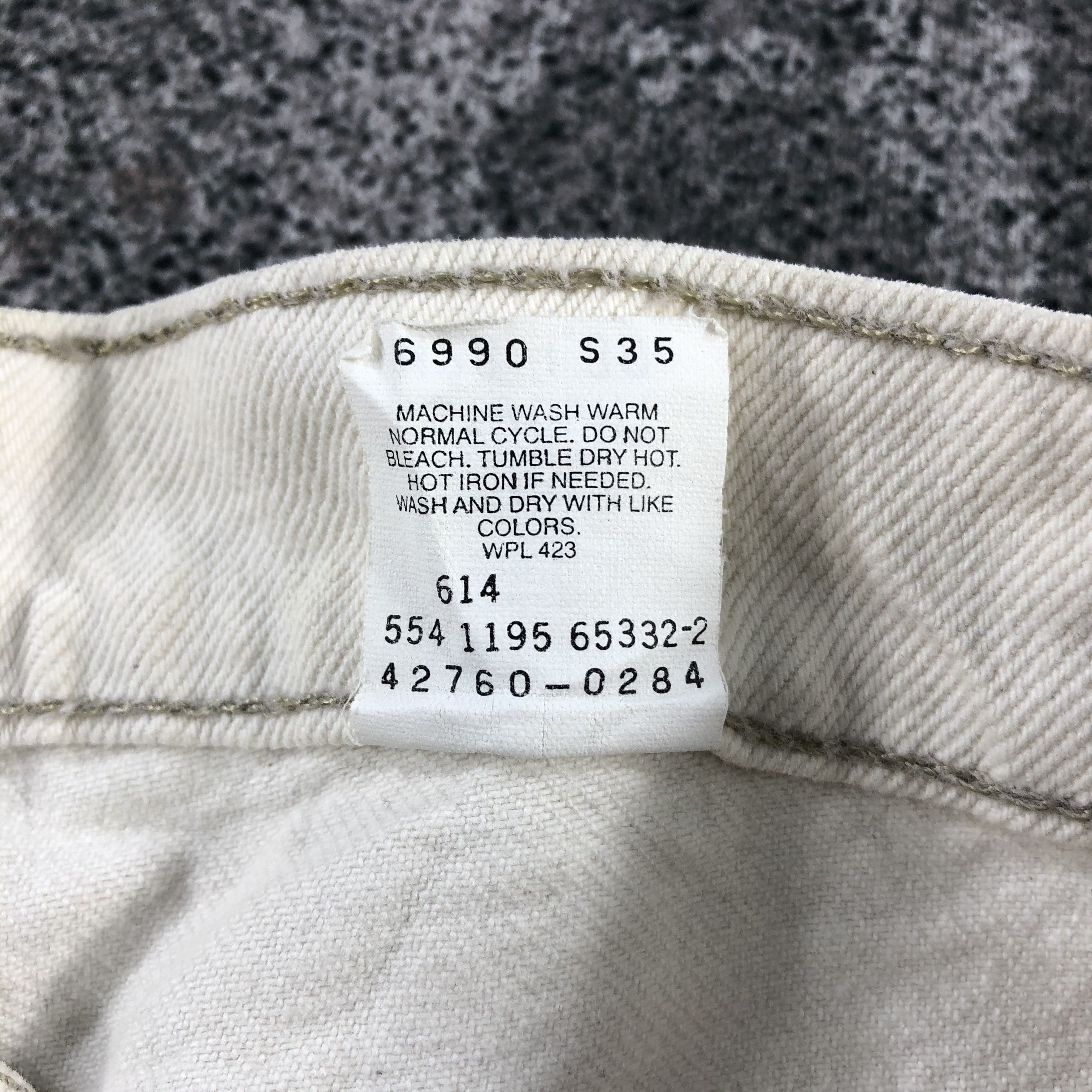 Levi's Vintage 90s Levis 560 Jeans Loose Fit Denim KJ946 Size US 27 - 14 Thumbnail