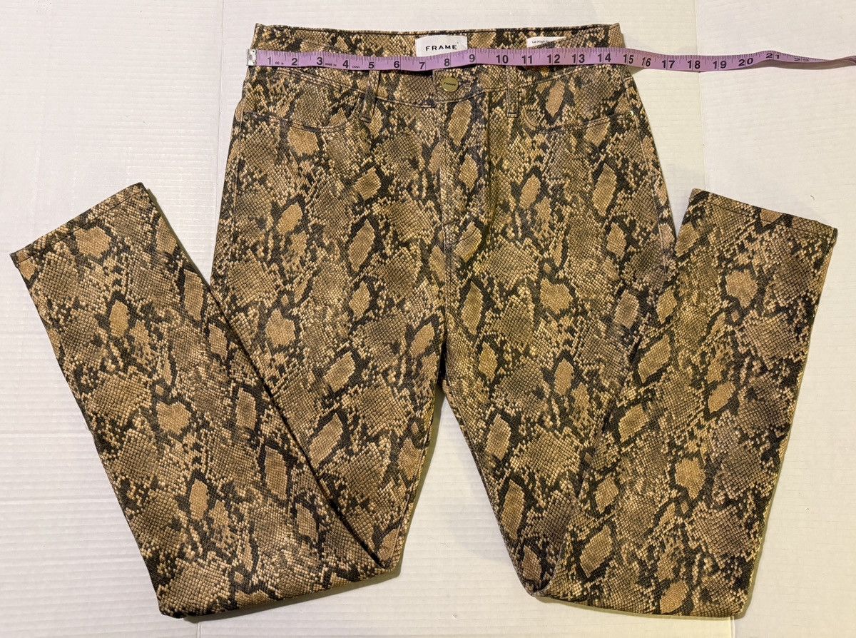 Frame Frame Snakeskin PythonDesign LeHigh Skinny Crop HiRise Jean Size 29" - 8 Thumbnail