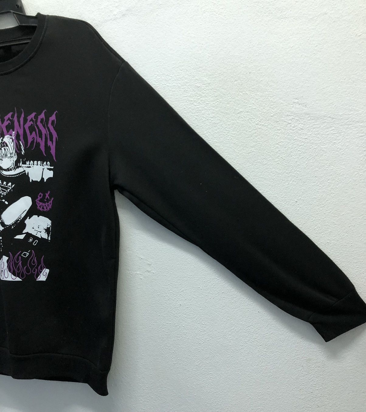 Anime Vintage Romwe Uniqueness Sweatshirt Size US L / EU 52-54 / 3 - 5 Thumbnail