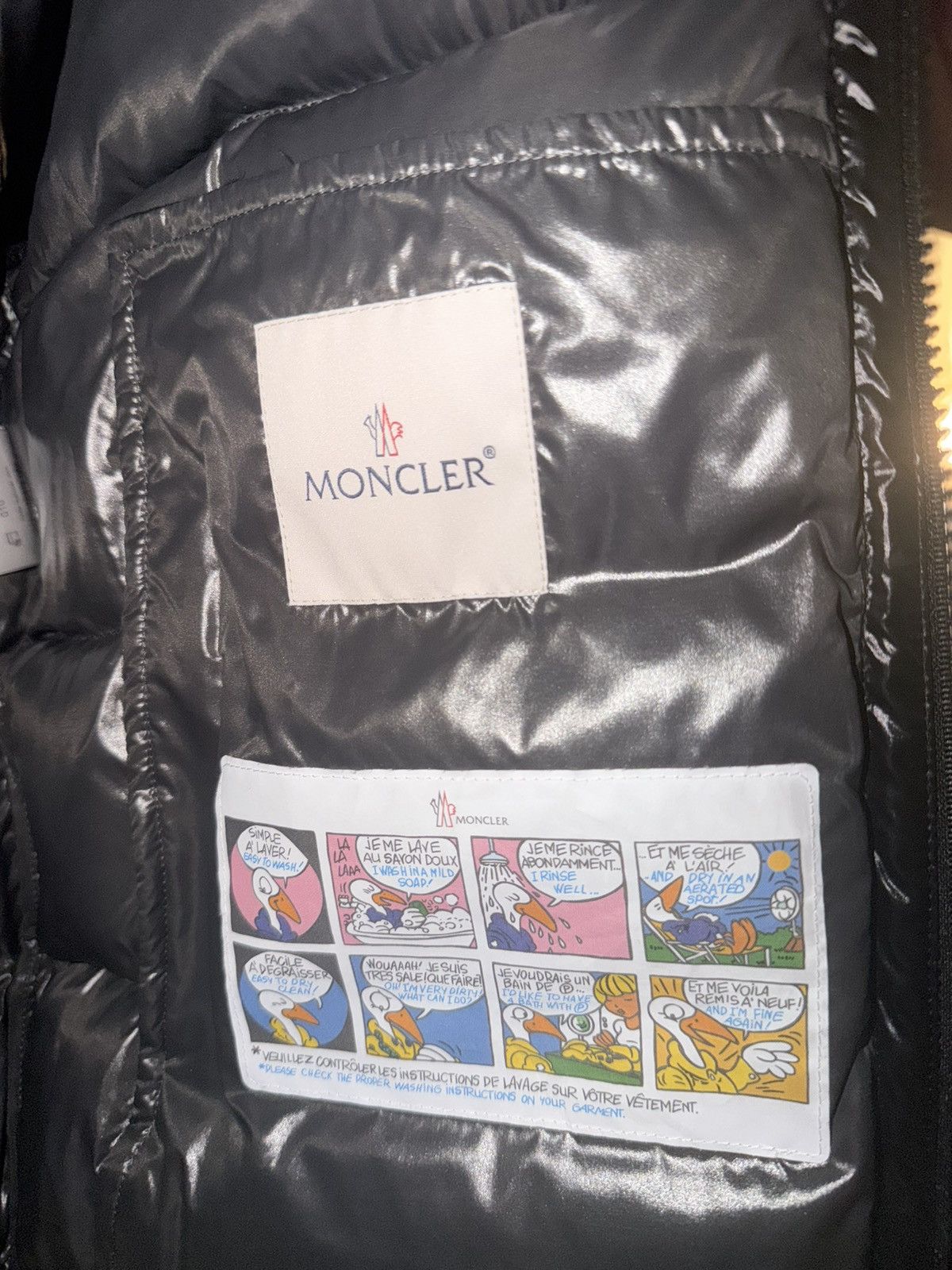 Moncler Moncler Bormes Padded Down Vest (Black) Size US L / EU 52-54 / 3 - 7 Thumbnail