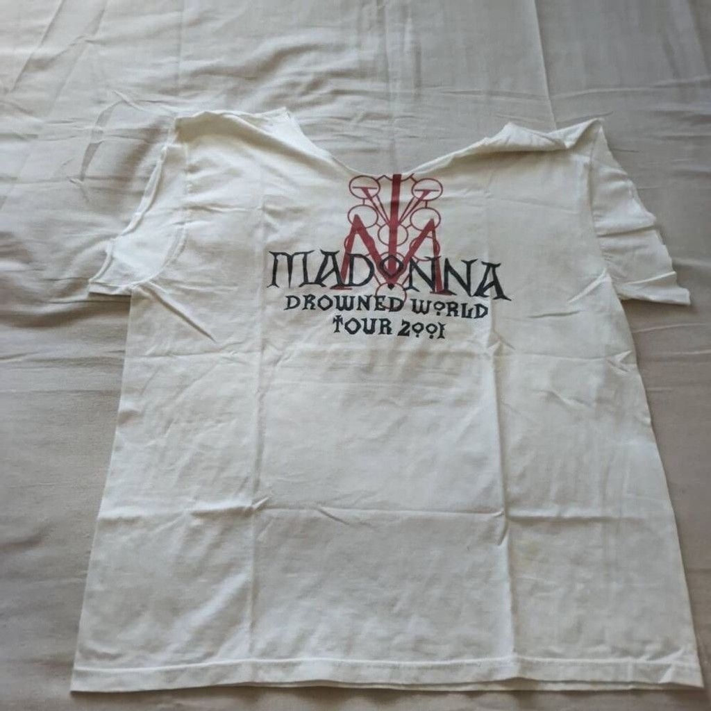 NBDN Nobrandedon Madonna World Tour 2001 Drowned Tour tshirt sz 2XL 4570 Size XXL / US 16-18 / IT 52-54 - 2 Thumbnail