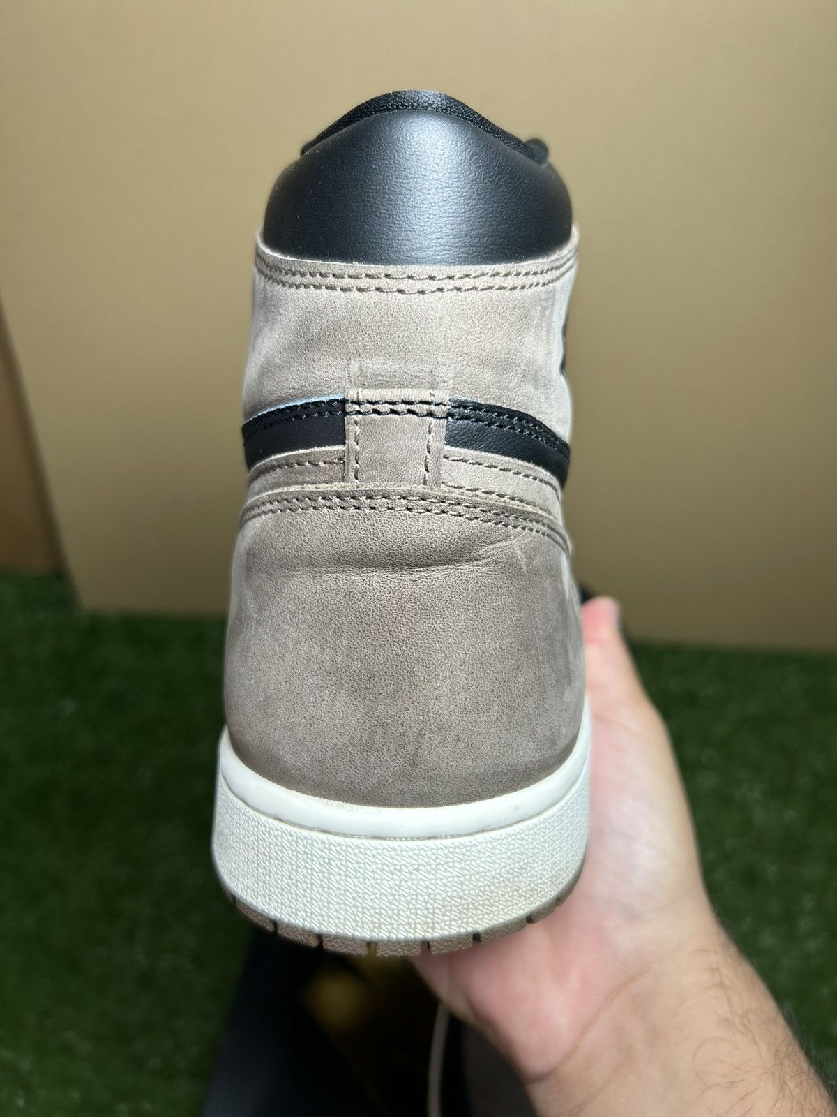Jordan Brand Jordan 1 palomino Size US 13 / EU 46 - 8 Thumbnail