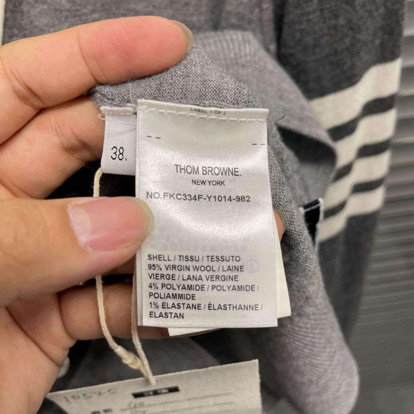 Thom Browne Thom Browne 4-bar gray panel cardigan 38 mint Size S / US 4 / IT 40 - 4 Thumbnail