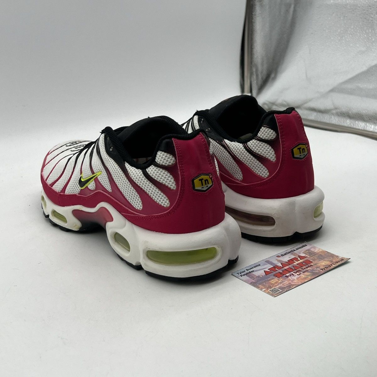 Nike Air max plus fuchsia Size US 11.5 / EU 44-45 - 4 Thumbnail