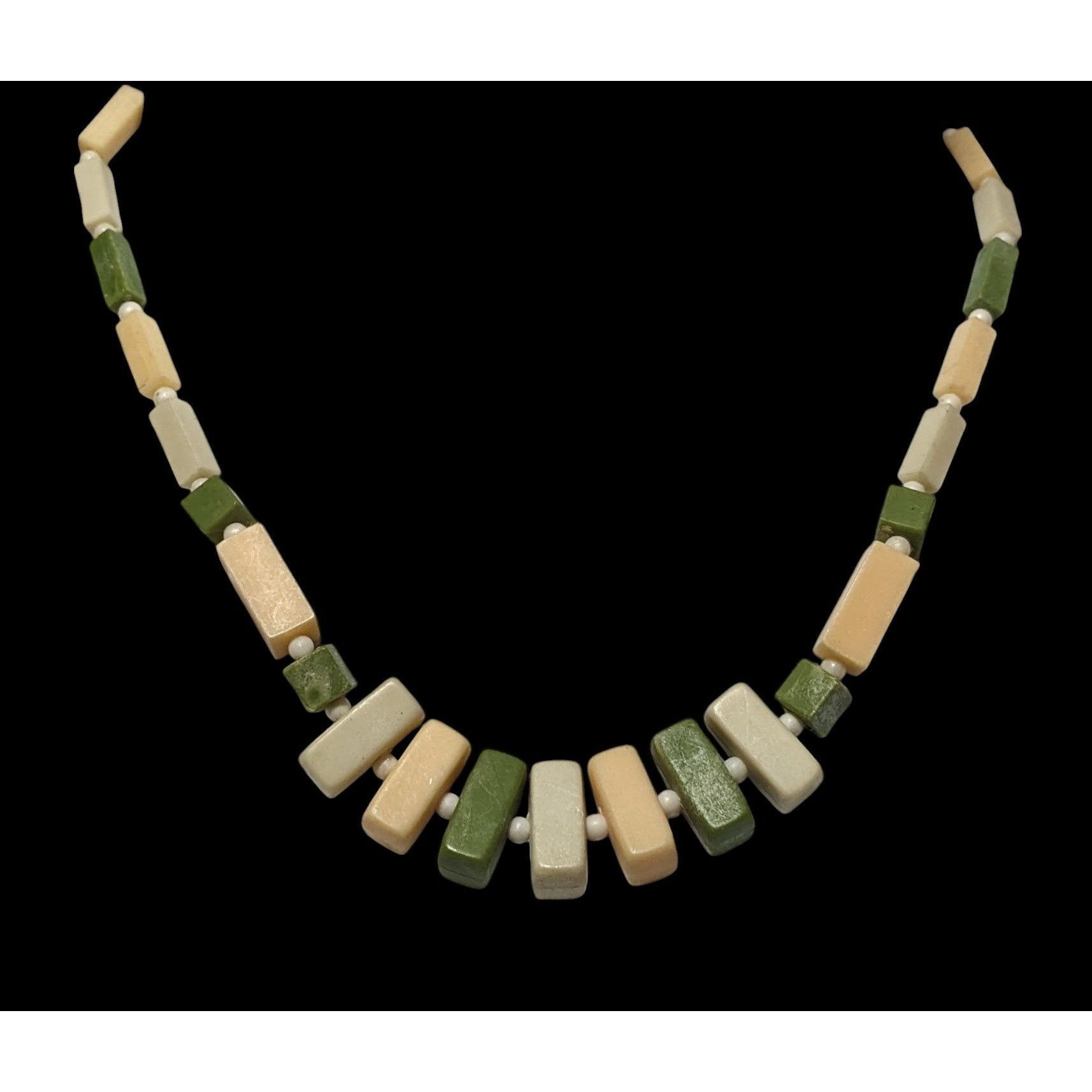 Other Vintage 1920s Celluloid/Bakelite Green Beaded Necklace Size ONE SIZE - 1 Thumbnail