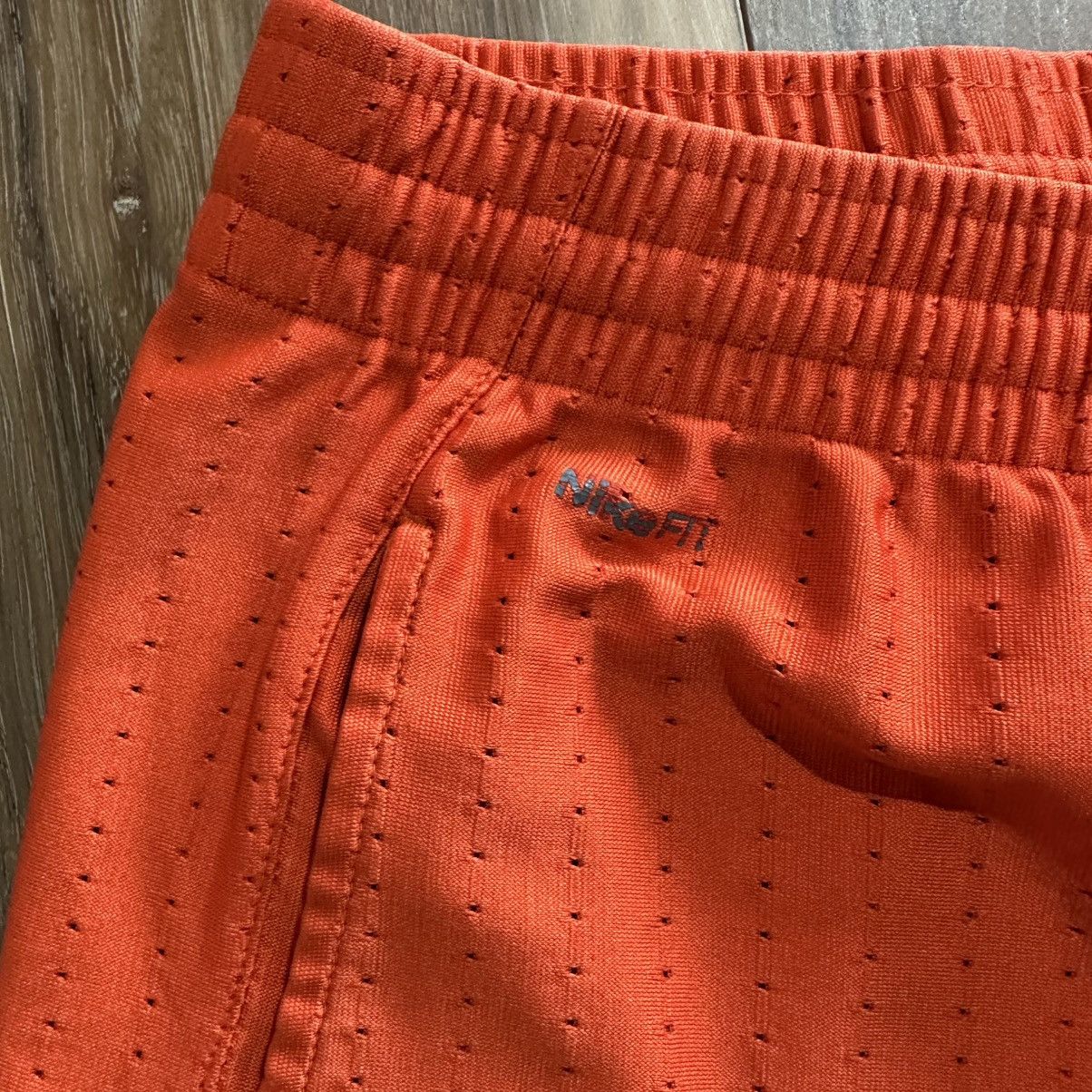 Nike Y2K Nike Team Illinois Fighting Illini Basketball Shorts, L Size US 36 / EU 52 - 5 Thumbnail