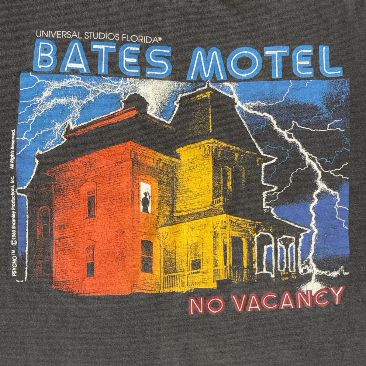 Other 90s Universal Studios Bates Motel no vacancy movie tee shirt Size US L / EU 52-54 / 3 - 2 Thumbnail