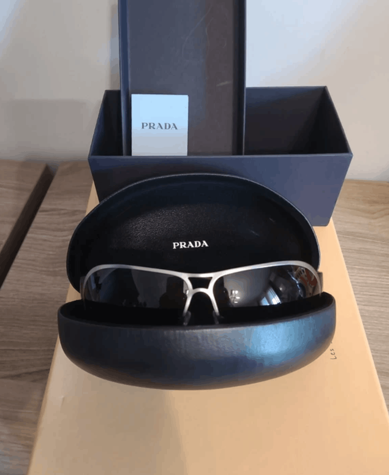 Prada PRADA Sunglasses Flame Star Wrap Star Rimless Luna Rossa Size ONE SIZE - 1 Thumbnail