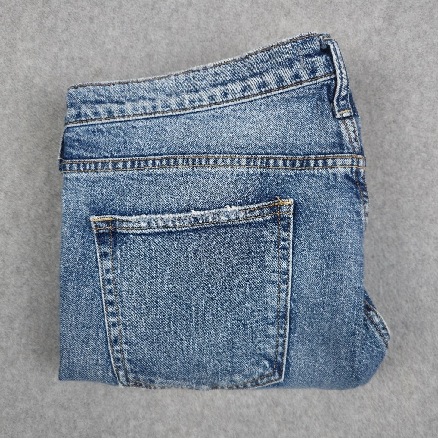 Silver Jeans Co. Silver Jeans 36x27 Not Your Boyfriends Distressed Raw Hem Size 36" / US 14 / IT 50 - 1 Thumbnail