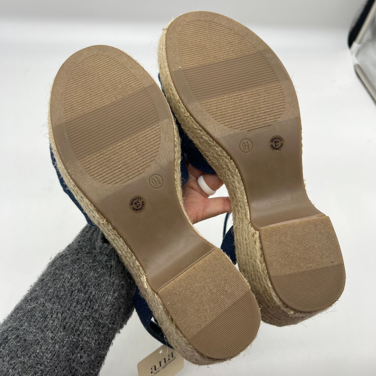 Other a.n.a Womens Dukes Heeled Sandals Denim Blue Size 9.5 Size US 9.5 / IT 39.5 - 5 Thumbnail