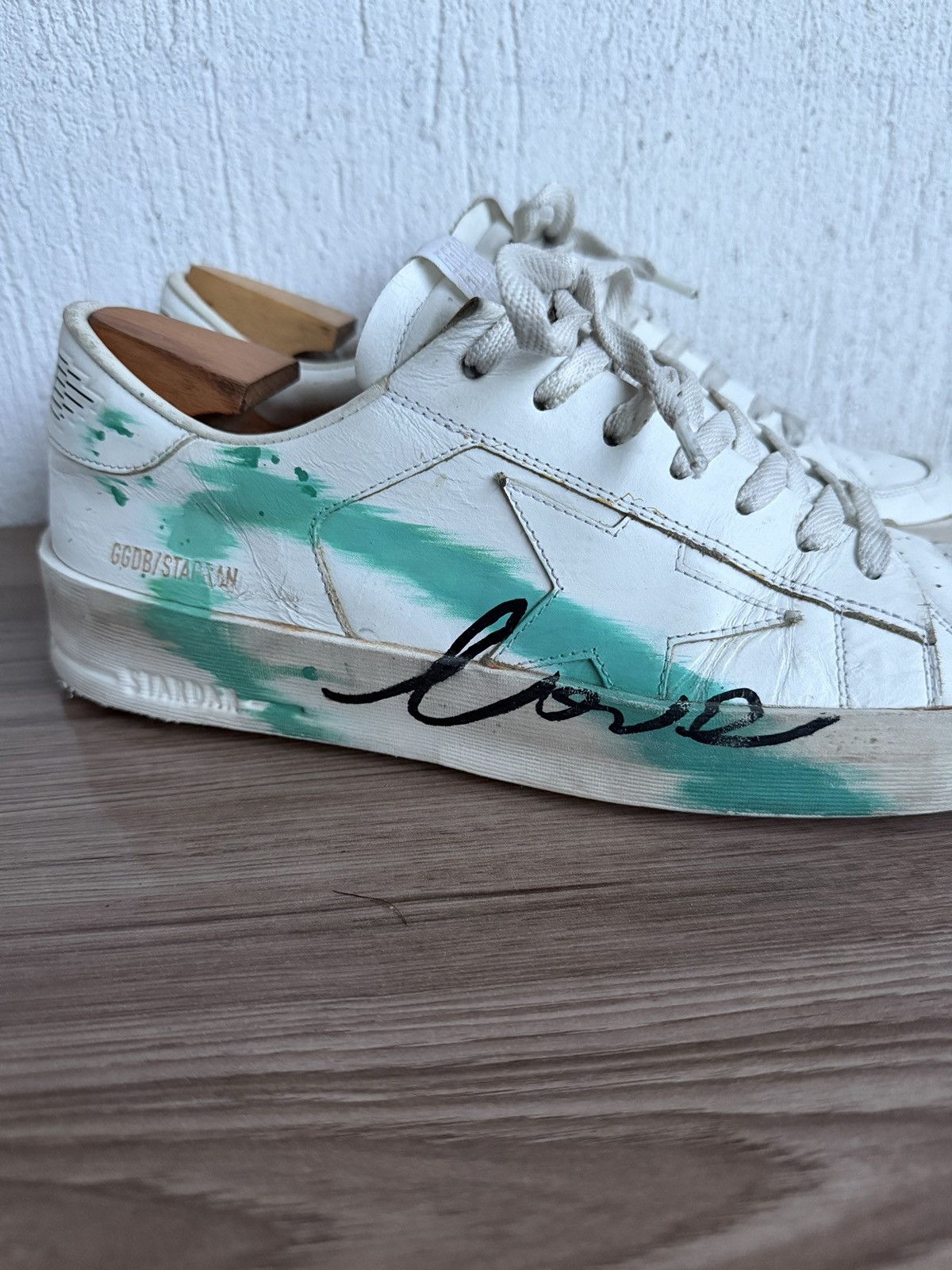 Golden Goose stardan ( love in an a instant) Limited edition sneaker Size US 8 / EU 41 - 9 Thumbnail