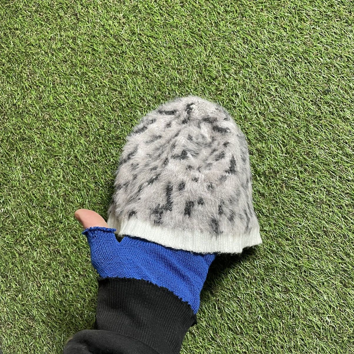 Vintage Y2K Grey Leopard Fuzzy Beanie Softcore Grunge Vintage OS Size ONE SIZE - 2 Thumbnail