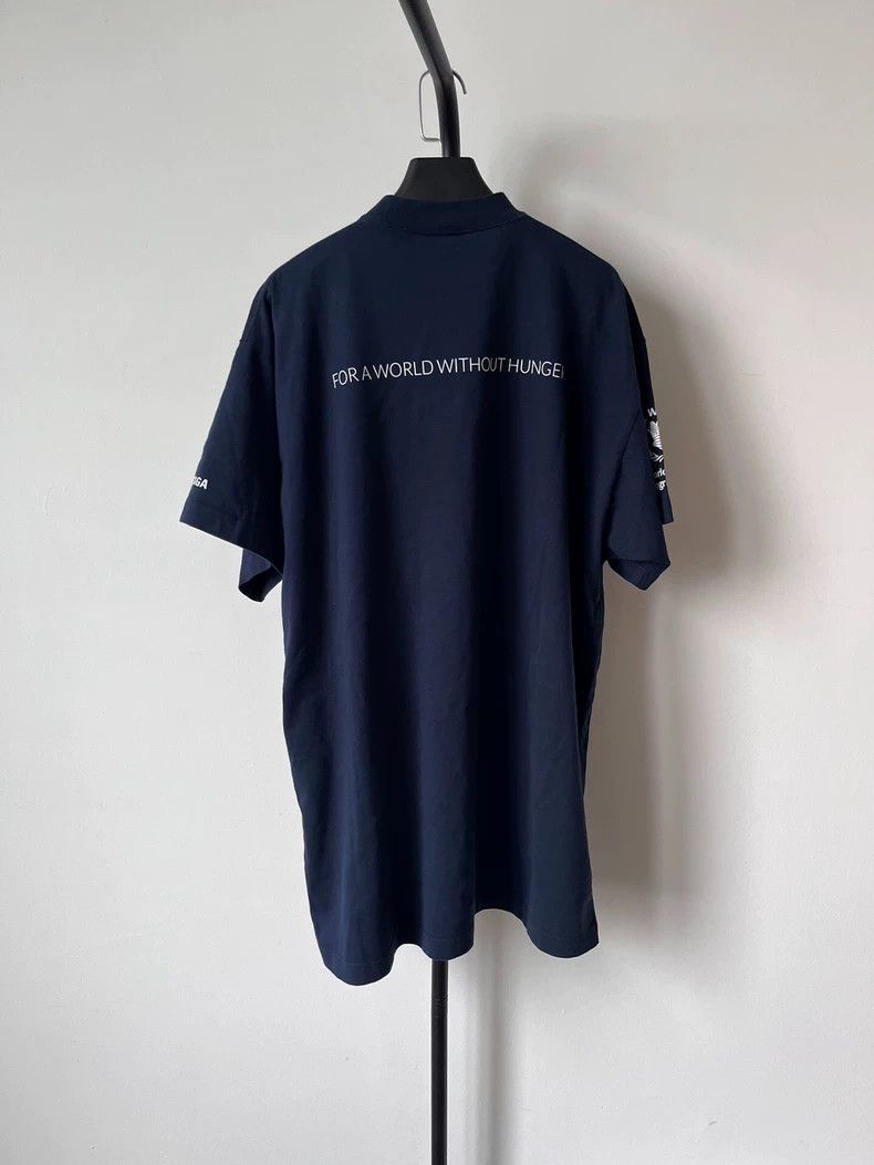 Balenciaga Balenciaga size 1 Letter Print Crew Neck Pullover Fitted Sh Size US XS / EU 42 / 0 - 2 Thumbnail
