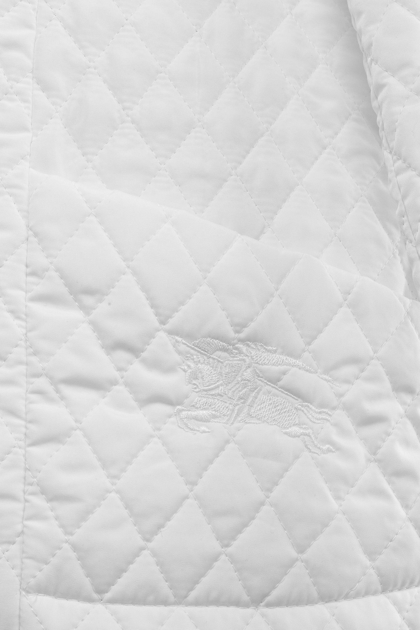 Burberry Burberry White Quilted Snap-Closure Peter Pan Collar Jacket Size XS / US 0-2 / IT 36-38 - 7 Thumbnail