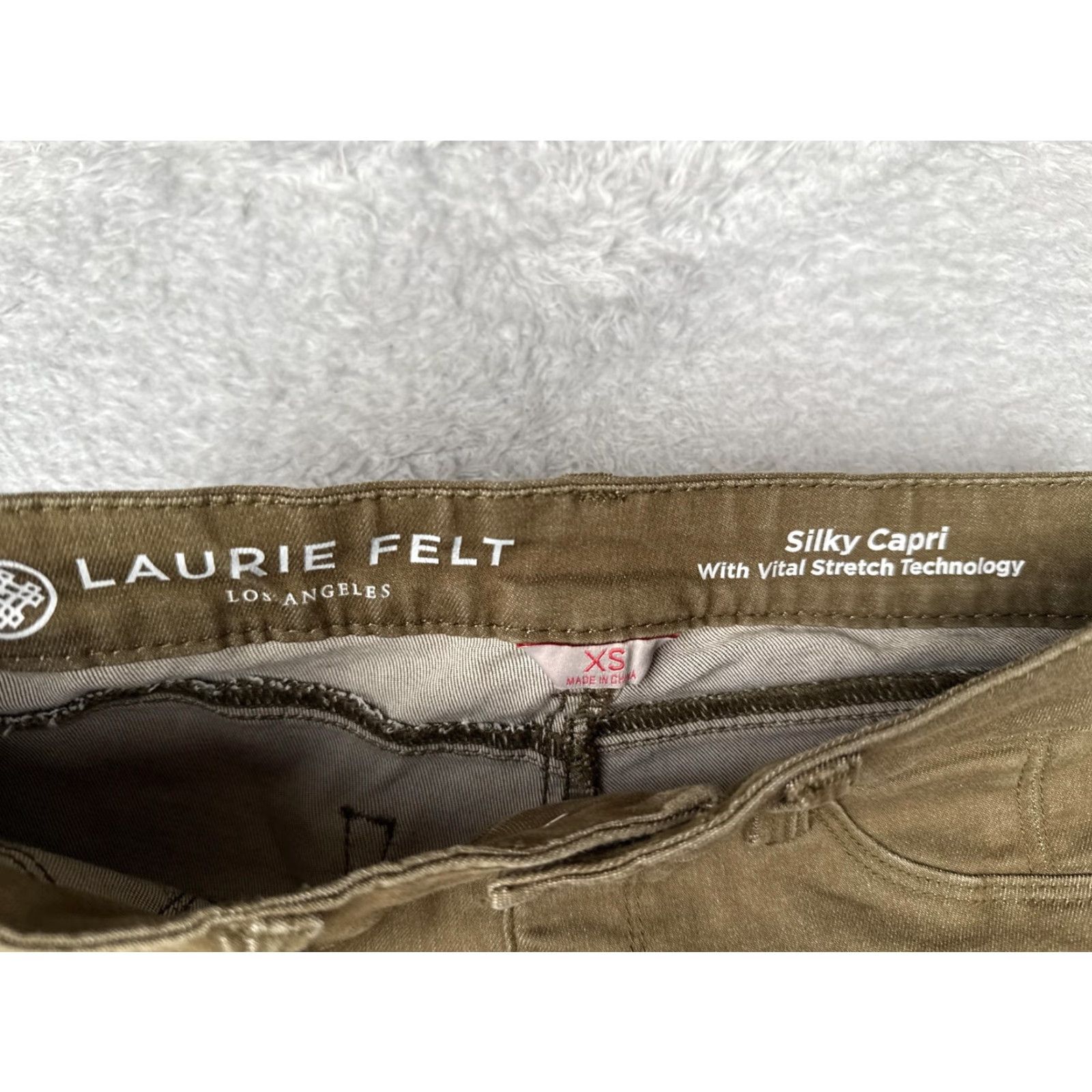 Vintage Laurie Felt Pants Womens XS Capri Brown Silky Stretch Technology Pockets Zip Button Straight Leg 21in Inseam Casual City Vintage No N/A Size 26" / US 2 / IT 38 - 6 Thumbnail
