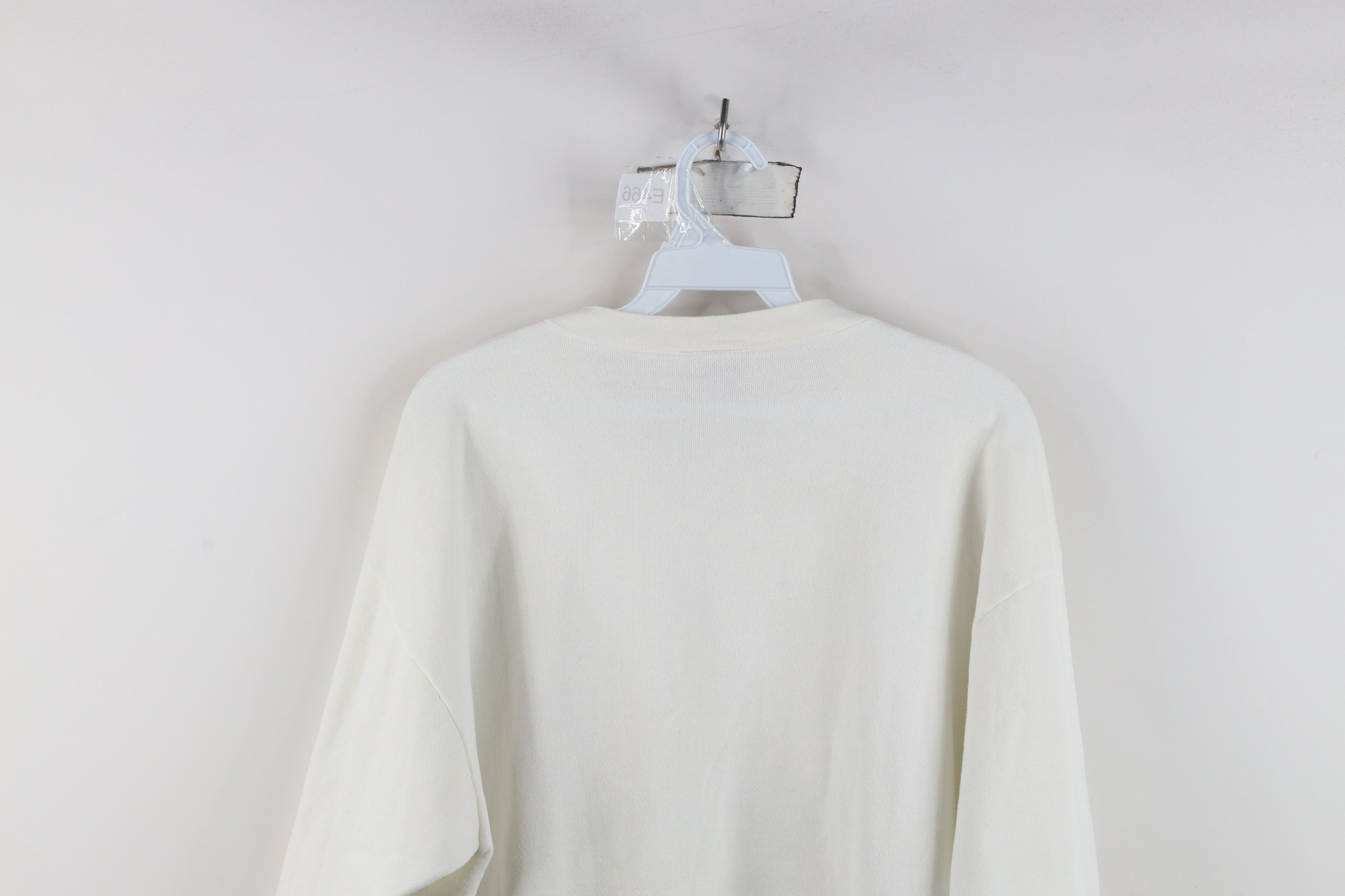 Vintage Vintage 90s Sunflower Bear Grandma Hug Sweatshirt White USA Size L / US 10 / IT 46 - 13 Thumbnail