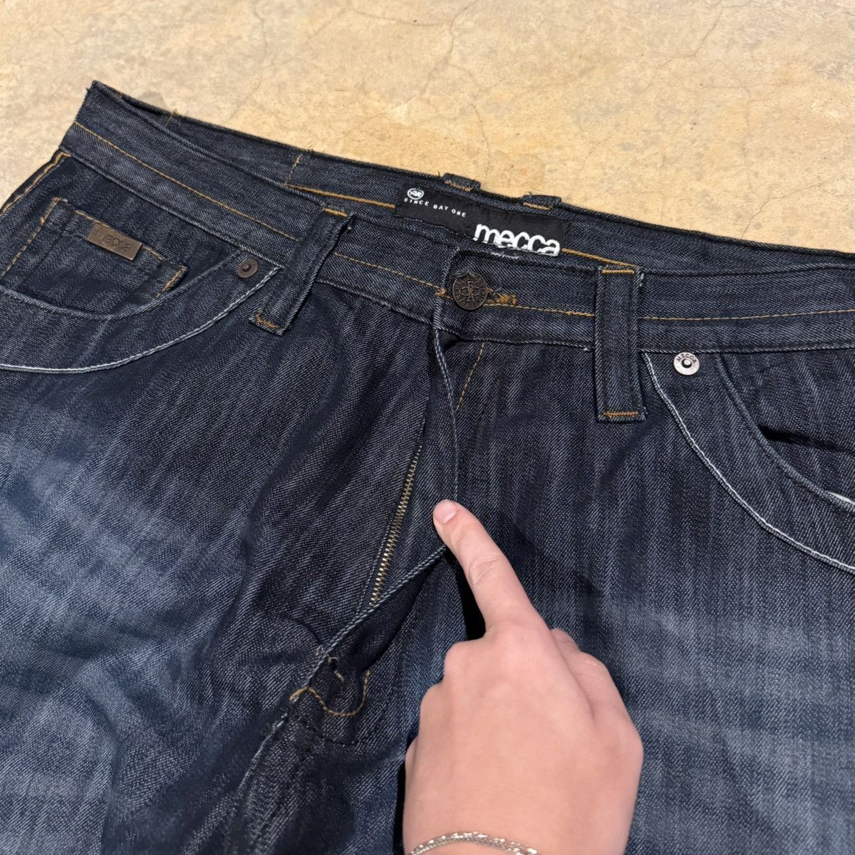 Mecca Vintage 2000s Mecca Faded Embroidered Baggy Jeans Y2K Grunge Size US 41 - 7 Thumbnail