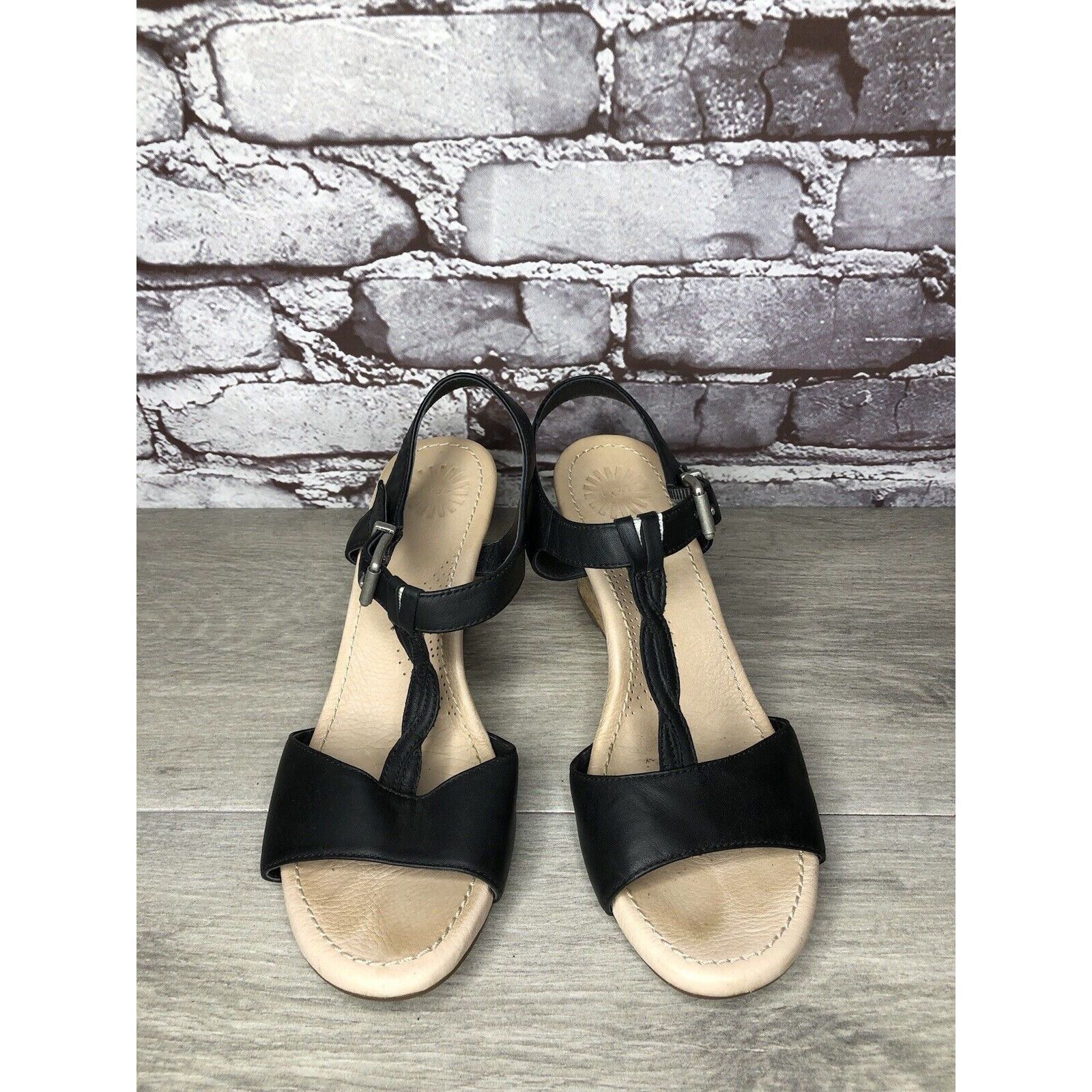 Ugg UGG Black Leather Casual Cork Wedge Ankle Strap Sandals Wome Size US 7 / IT 37 - 22 Thumbnail