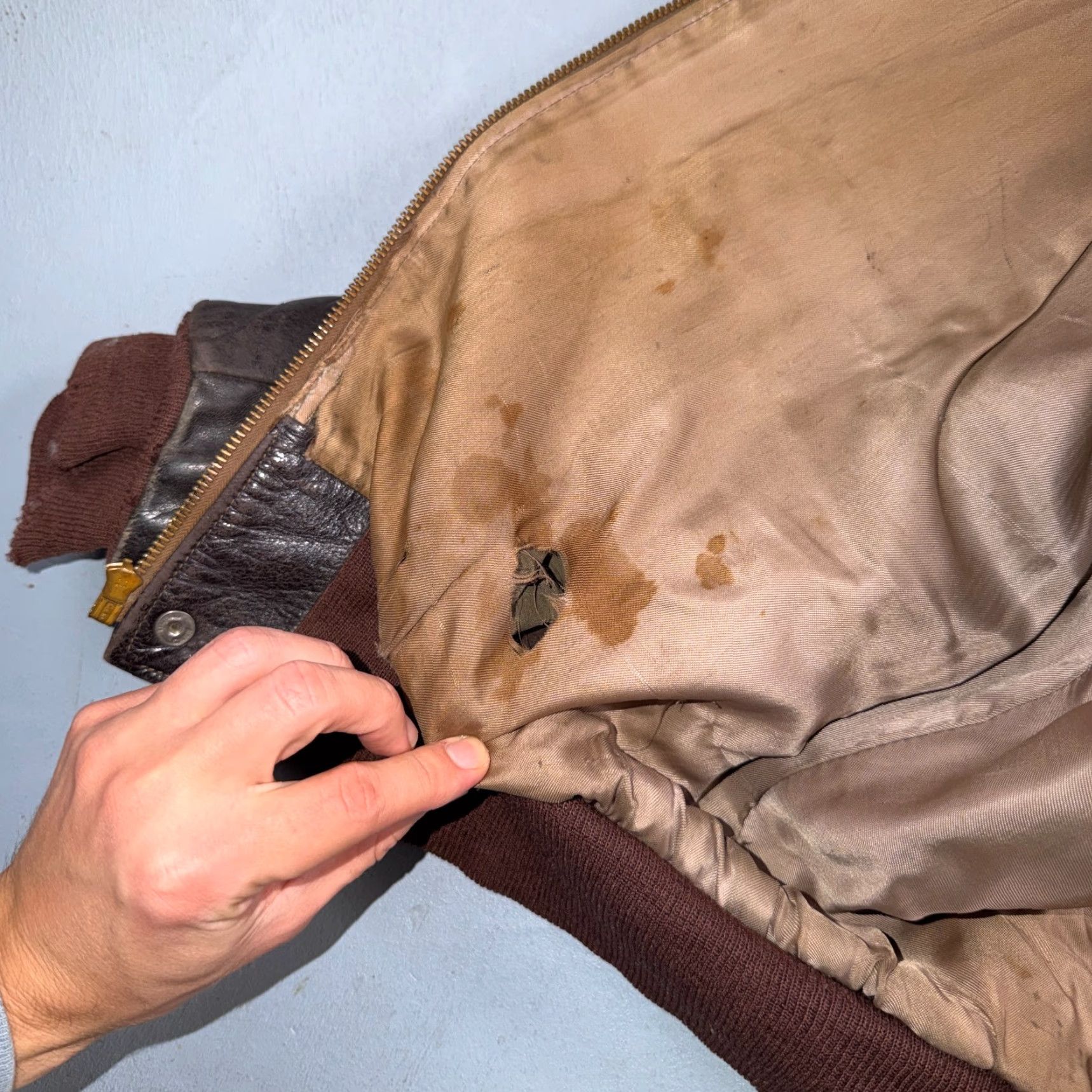Vintage VTG 50s Sierra Sportswear Horsehide Leather Jacket Distressed Buco A2 Bomber Jacket Mens Brown Size L Size US L / EU 52-54 / 3 - 3 Thumbnail