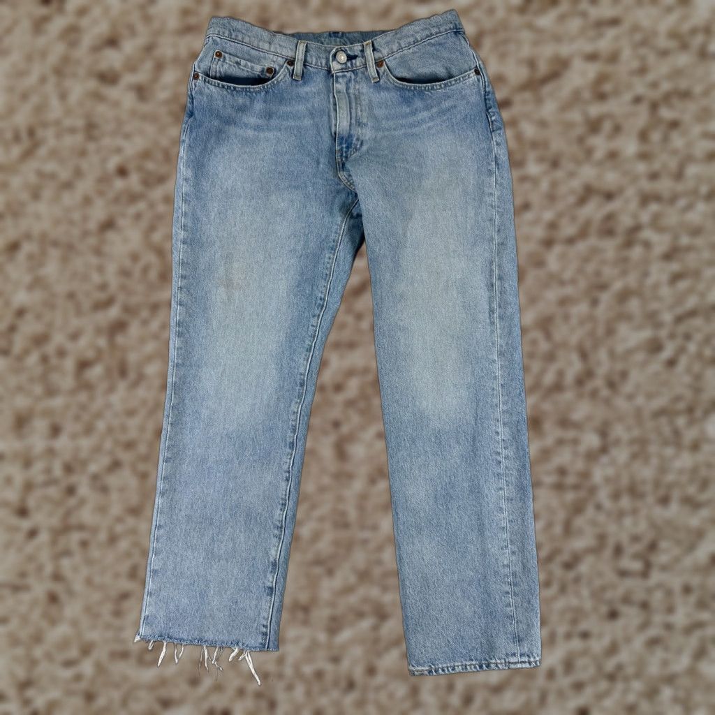 Levi's Levi's Jeans Blue Denim 541 30x27 Premium 31 Adult Regular Cotton 5-Pocket Distressed Stretch Vintage? N/A Size US 31 - 1 Thumbnail