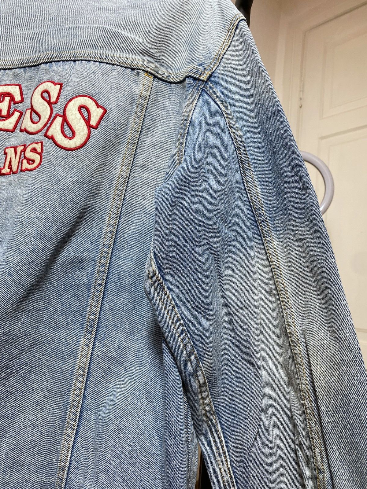 Guess Guess Vintage Jeans Jacket Big logo Size US XL / EU 56 / 4 - 5 Thumbnail