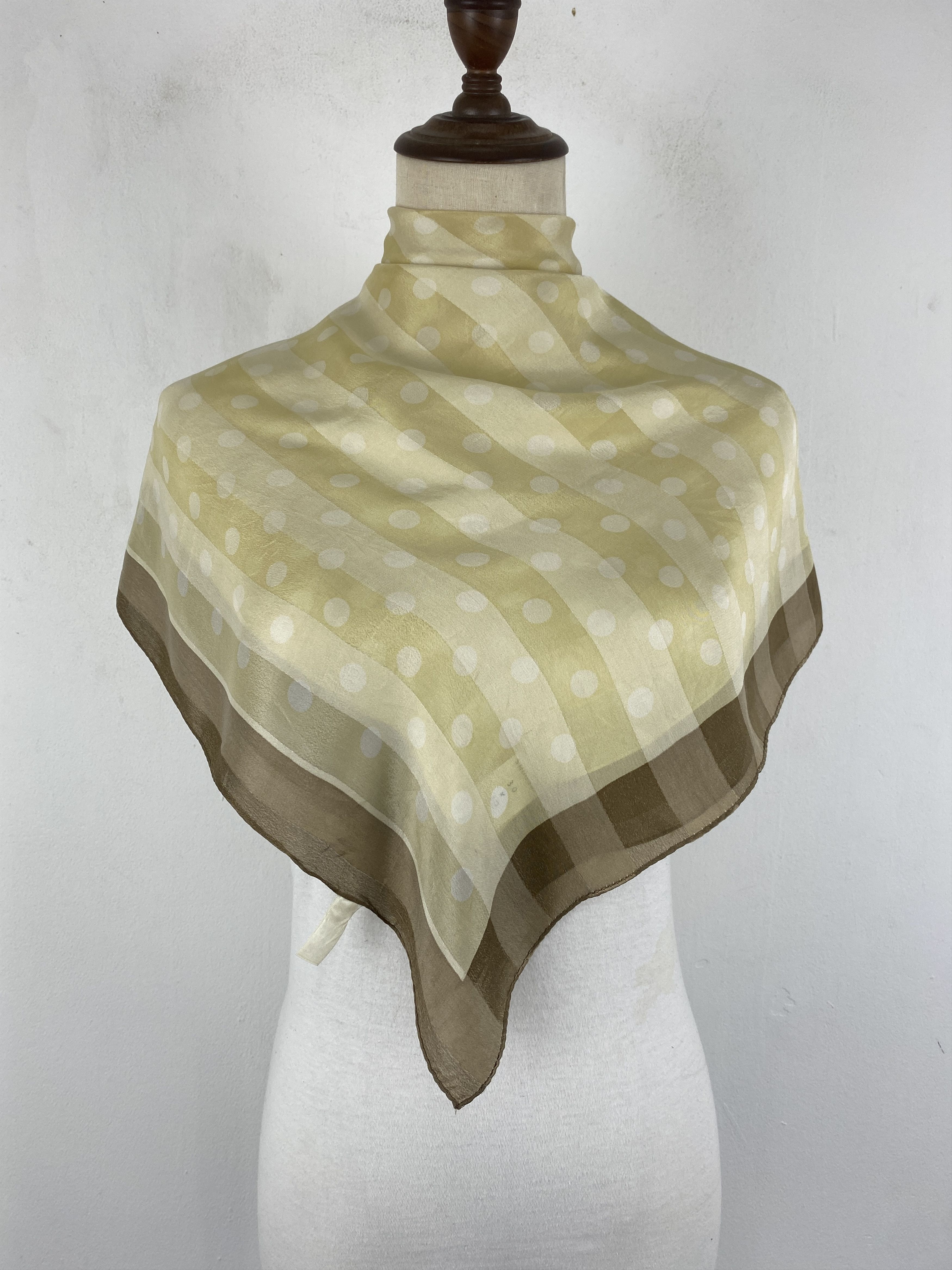 Japanese Brand Polkadot Silk Scarf Shawl Babushka head Scarf SN0055 Size ONE SIZE - 1 Thumbnail