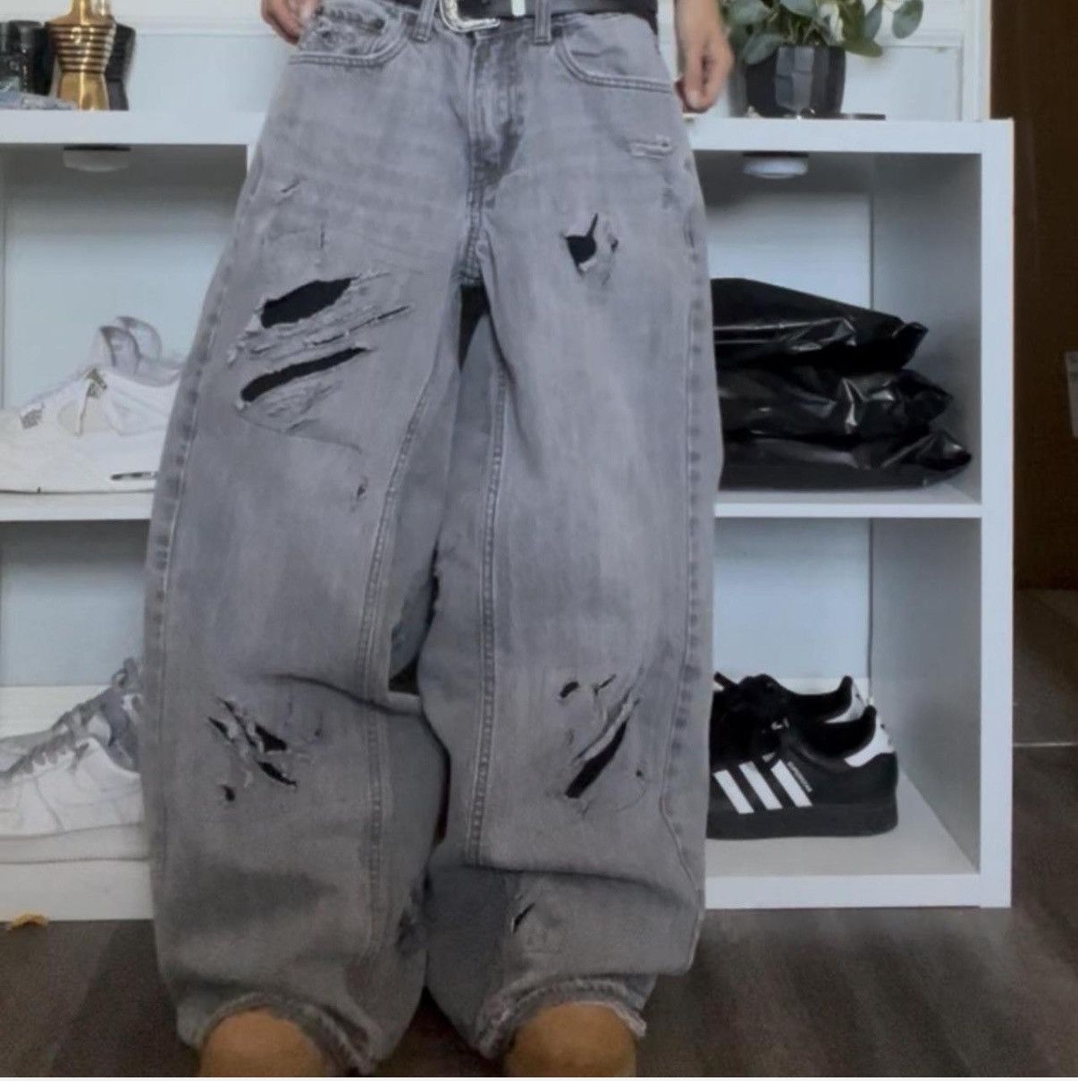 Other Supper baggy grey distressed jeans Size US 30 / EU 46 - 5 Thumbnail