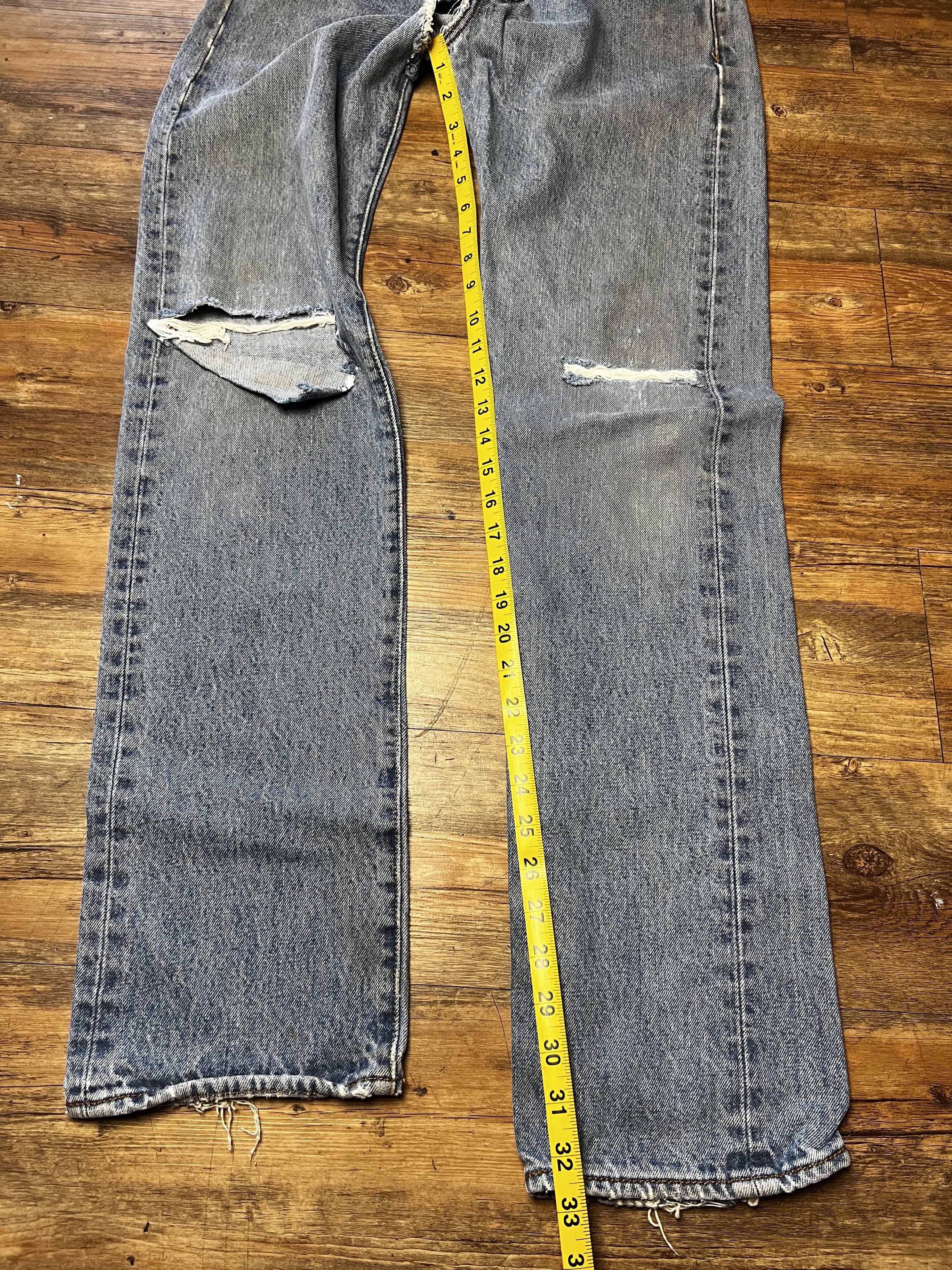 Levi's Vintage Clothing Vintage 501 Levi's Straight Leg Blue Button Fly Denim Jeans Size US 30 / EU 46 - 6 Thumbnail