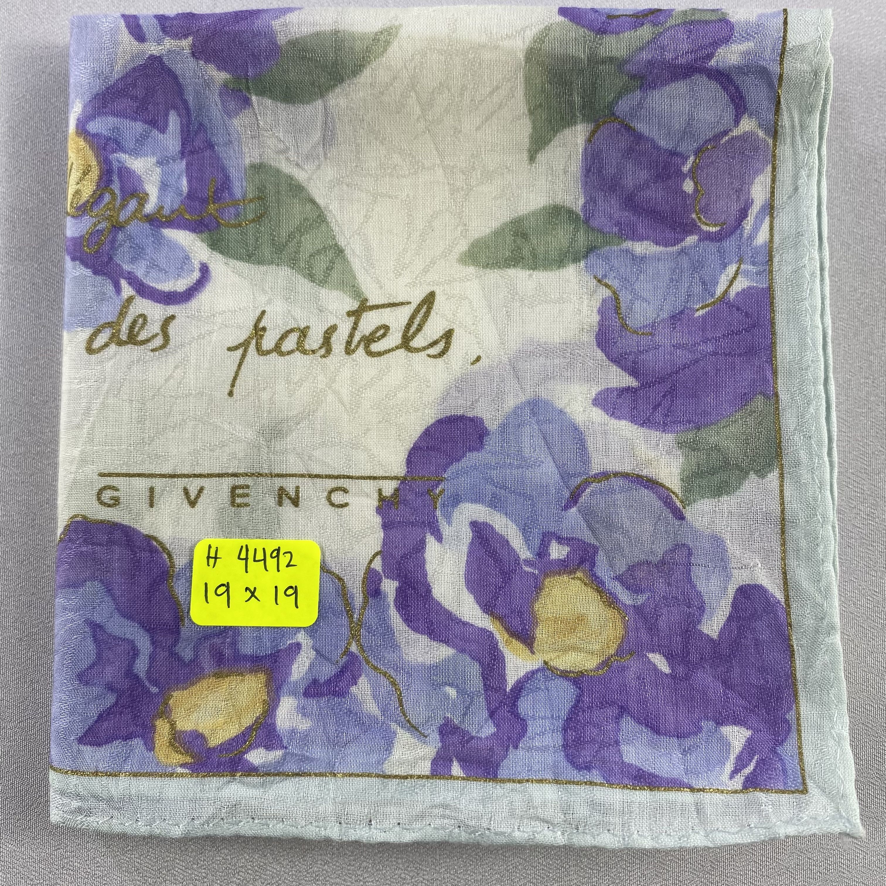 Vintage Givenchy Bandana/ Handkerchief / Neckerchief Size ONE SIZE - 5 Thumbnail