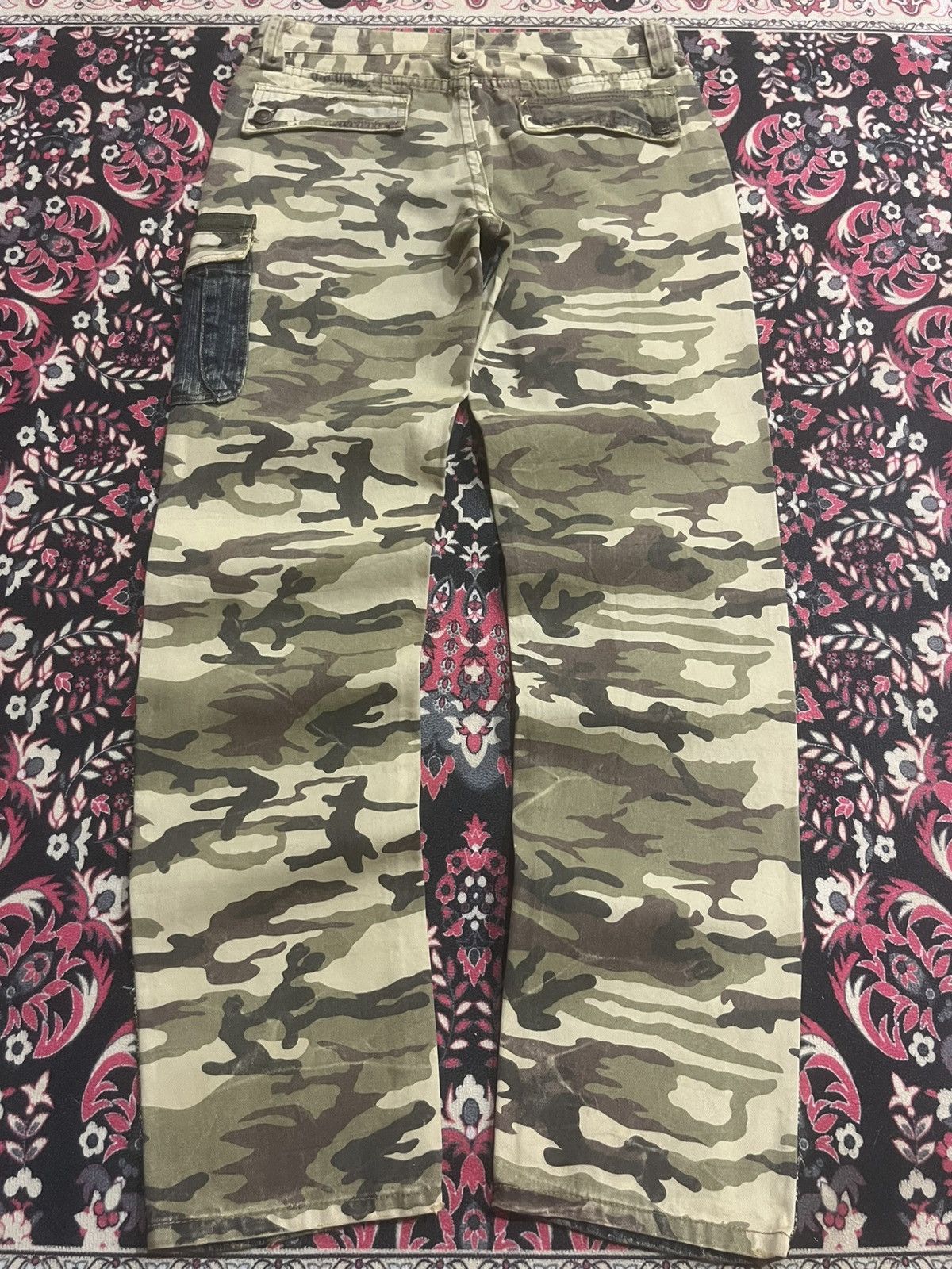 Japanese Brand Vintage Japanese Brand Hybrid Camo Jeans Cargo Style Denim Size US 29 - 2 Thumbnail