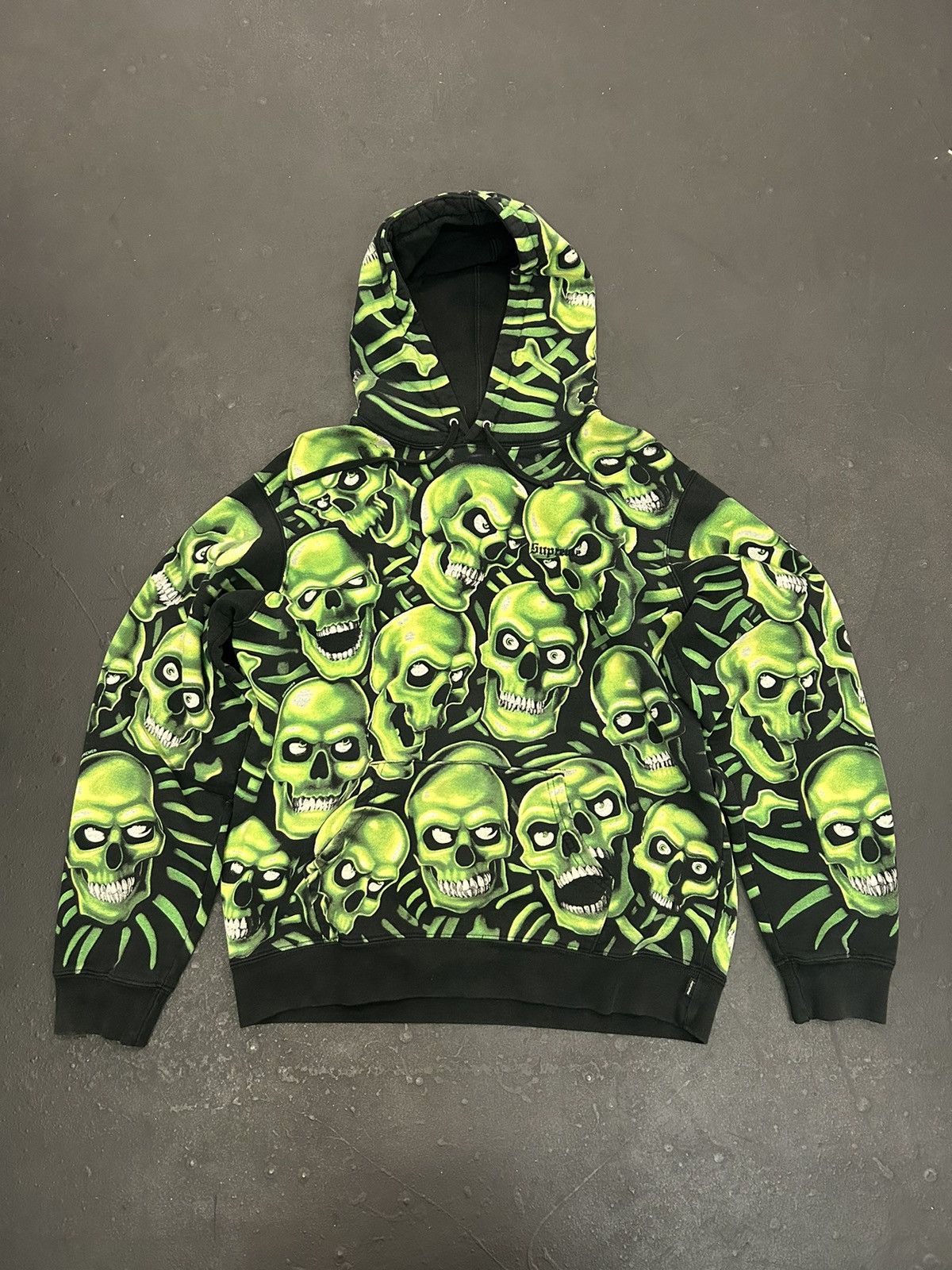 Fashion green skull hoodie