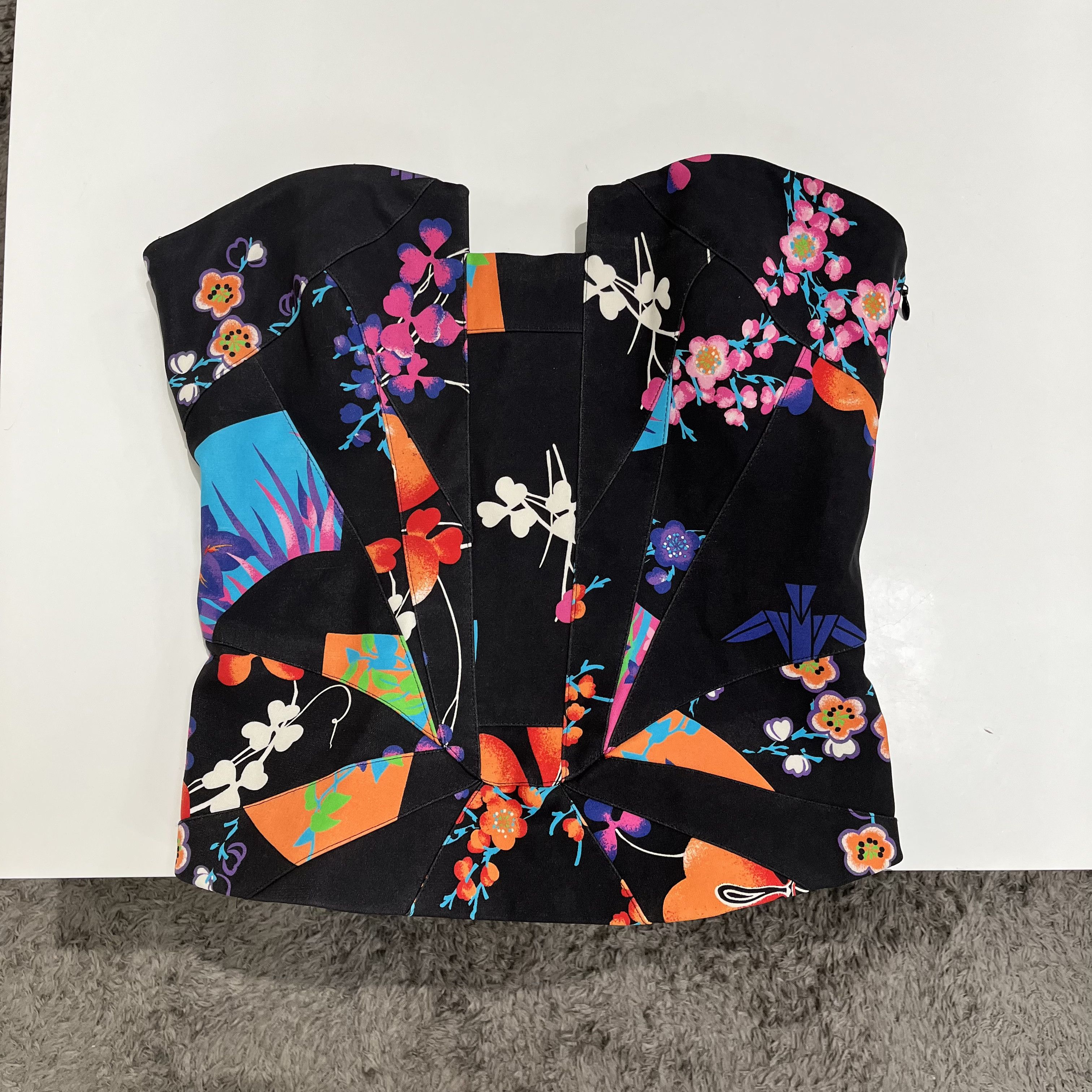 H&M × Versace Versace x H&M Silk Corset Size M / US 6-8 / IT 42-44 - 1 Thumbnail