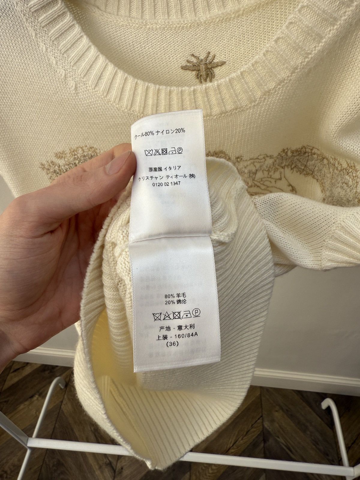 Dior Christian Dior Luxury Knit Vest Bee Embroidery Cream Womens Size S / US 4 / IT 40 - 7 Thumbnail