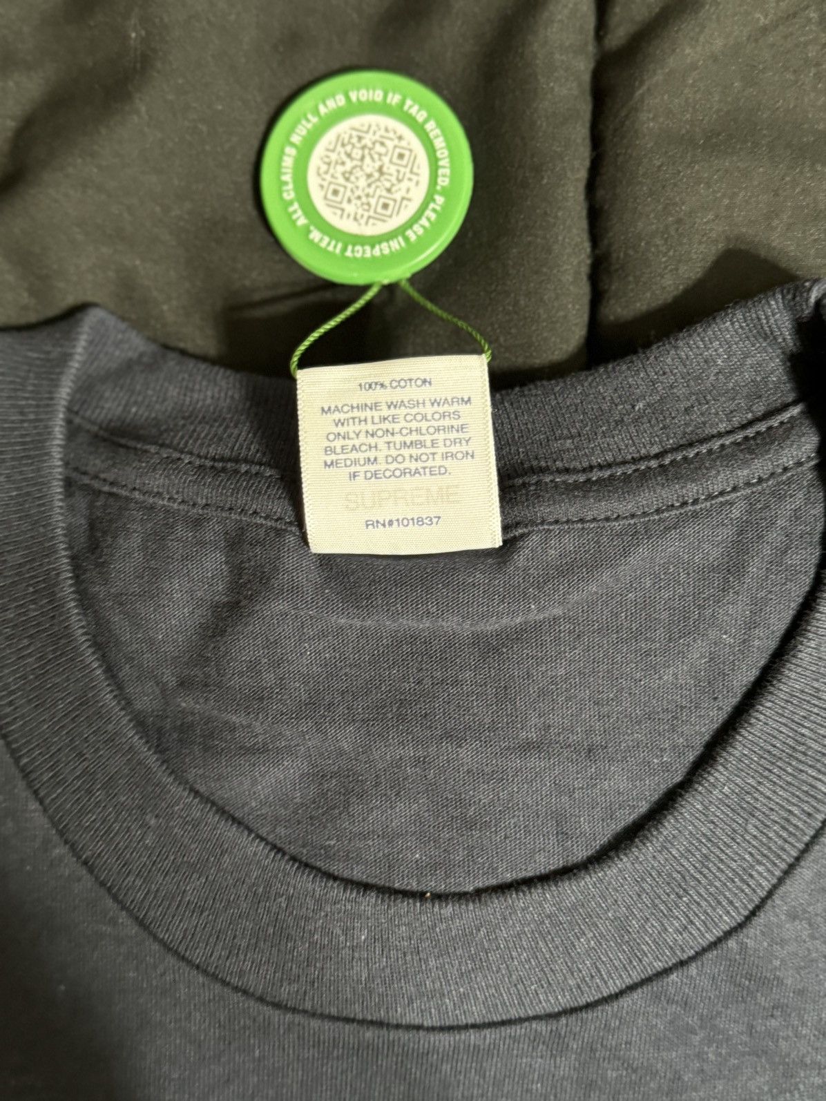 Supreme Supreme Kaws Chalk Logo Tee Size US XL / EU 56 / 4 - 3 Thumbnail