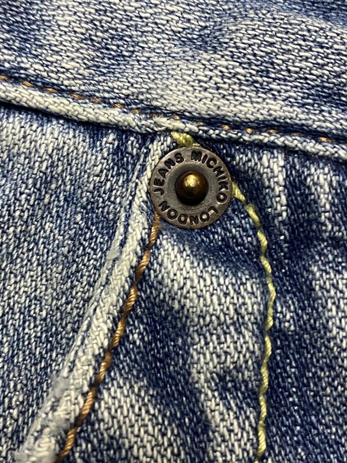 Michiko Koshino London Vintage Michiko London Faded Wash Super baggy Jeans Size US 30 / EU 46 - 10 Thumbnail