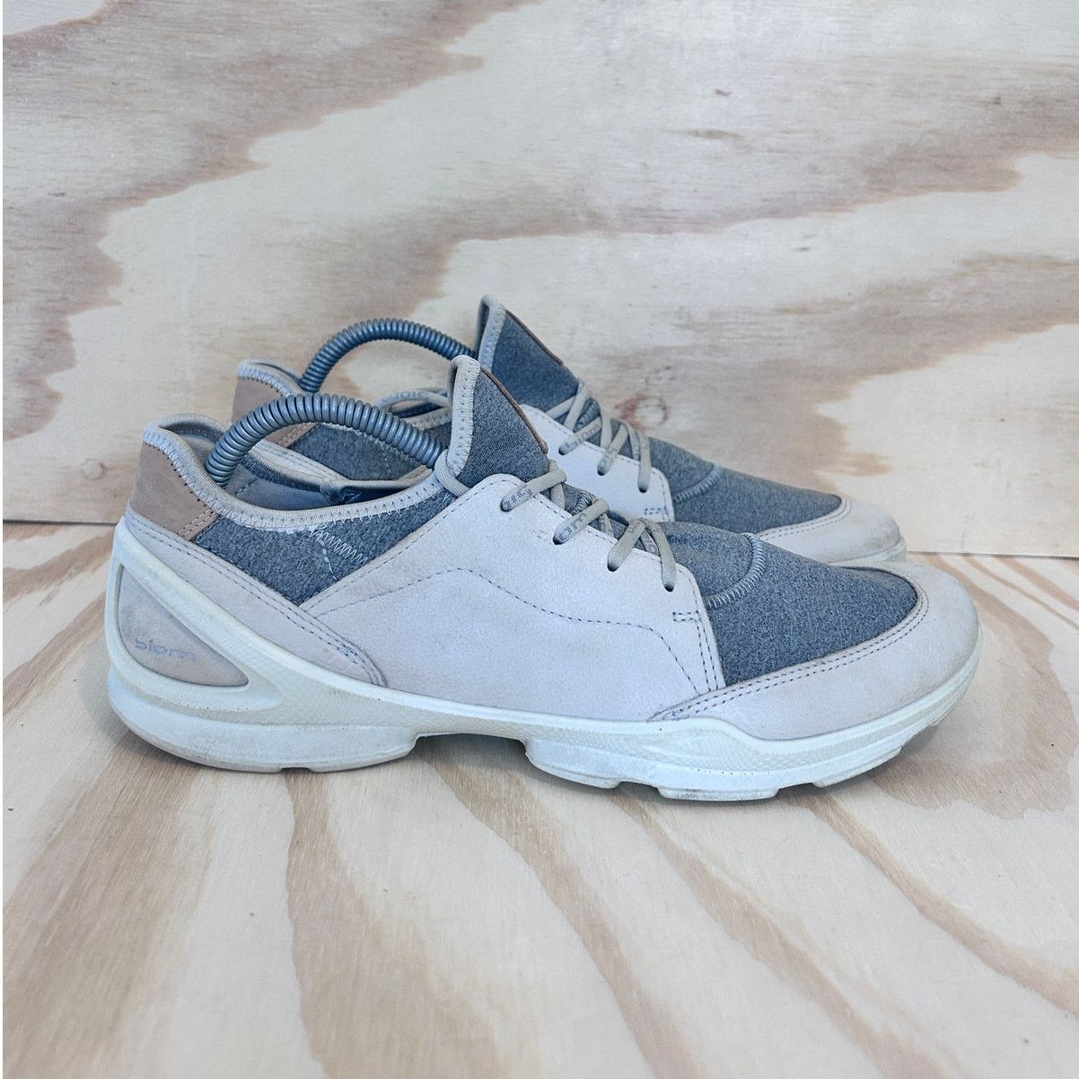 Ecco Ecco - Biom Steet - Sneakers - Gray - Women's - 10 Size US 10 / IT 40 - 1 Thumbnail