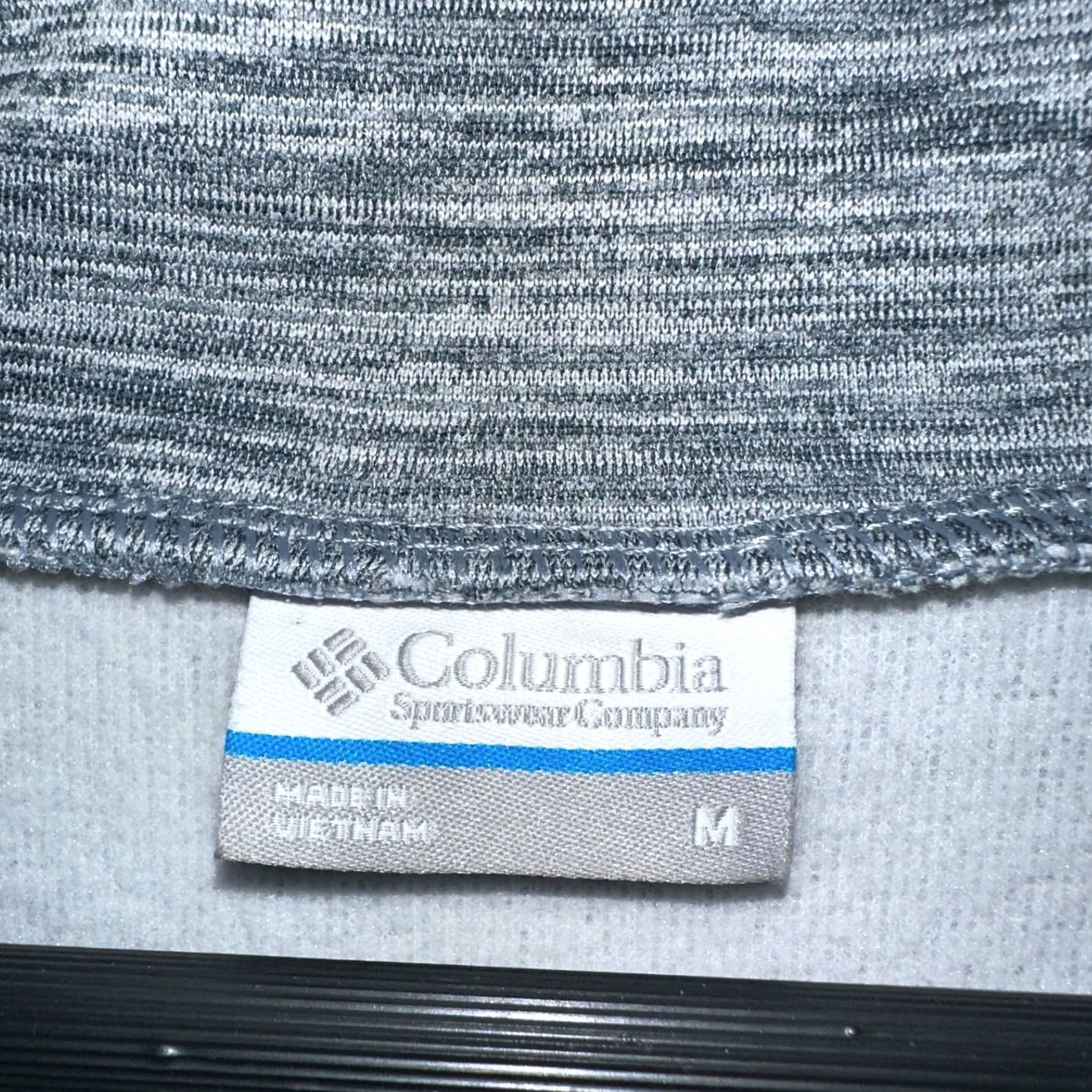 Vintage Columbia Womens Medium Turtleneck Sweatshirt Gray Heathered Split Hem Pullover Knit 100% Polyester Size M / US 6-8 / IT 42-44 - 4 Thumbnail