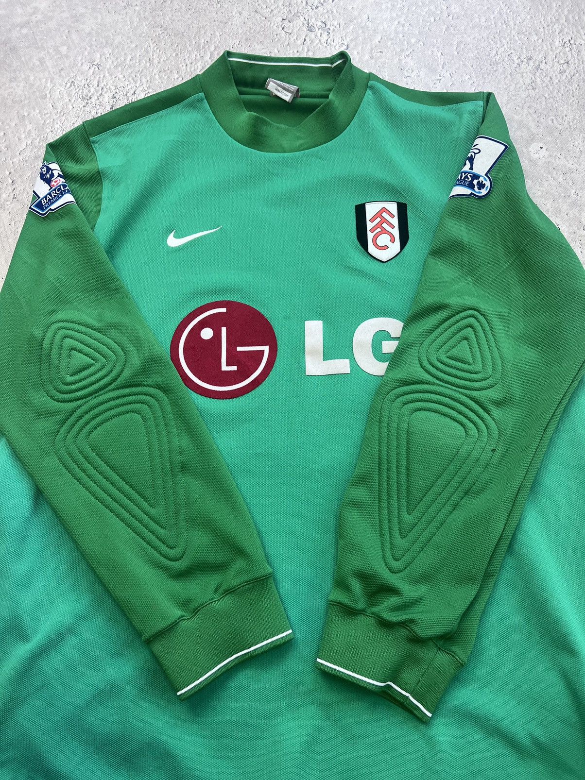 Nike × Vintage 09/10 Fulham Soccer Jersey goalkeeper blokecore long sleeve Size US XL / EU 56 / 4 - 5 Thumbnail
