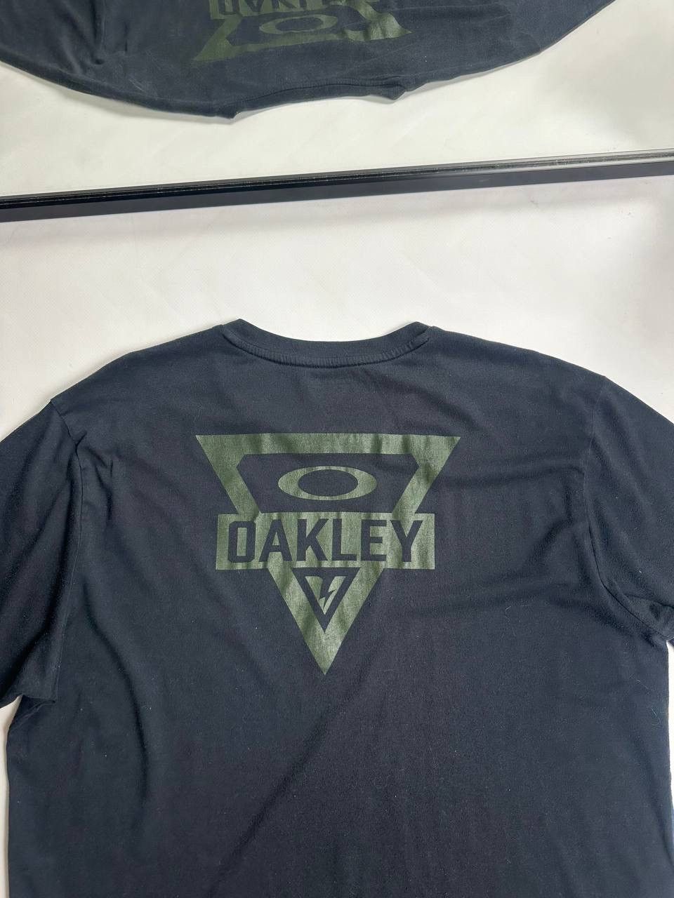 Oakley 00’s Vintage Oakley Software Big Logo T Shirt Size US L / EU 52-54 / 3 - 6 Thumbnail