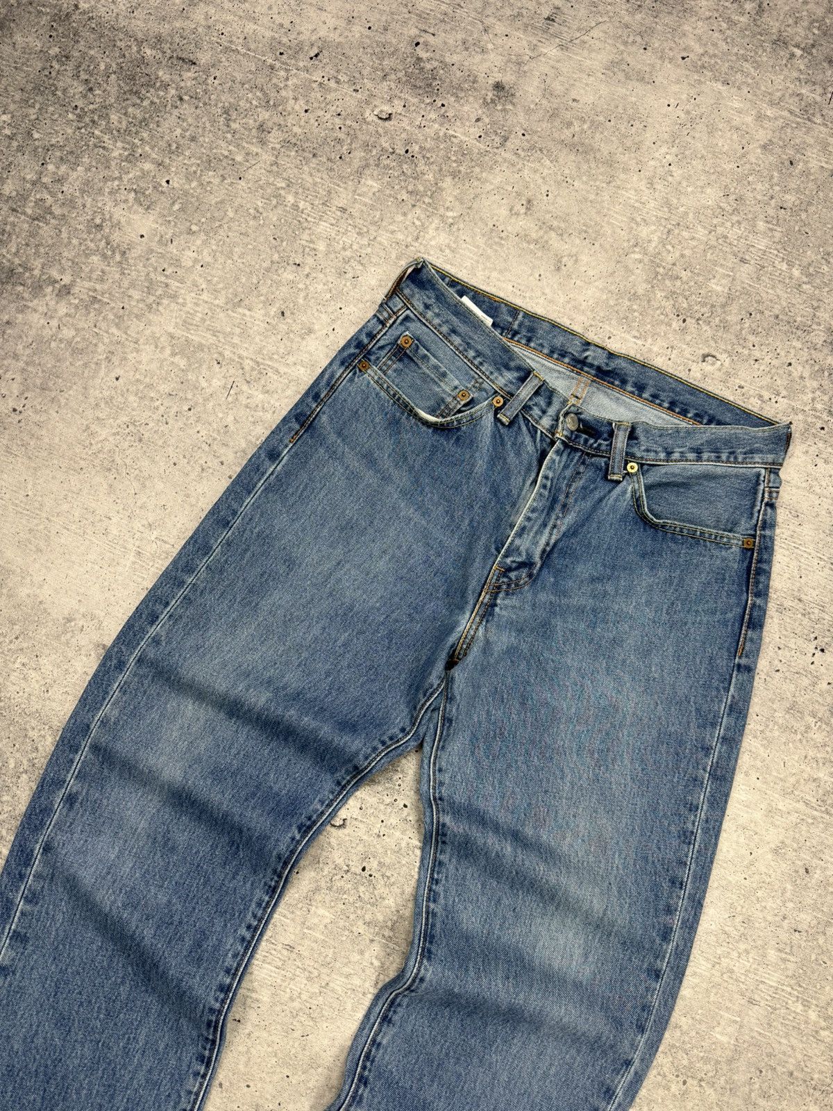 Levi's × Vintage Vintage Levi’s 751 Y2K Blue Stonewashed Denim Jeans Pants Size US 32 / EU 48 - 6 Thumbnail