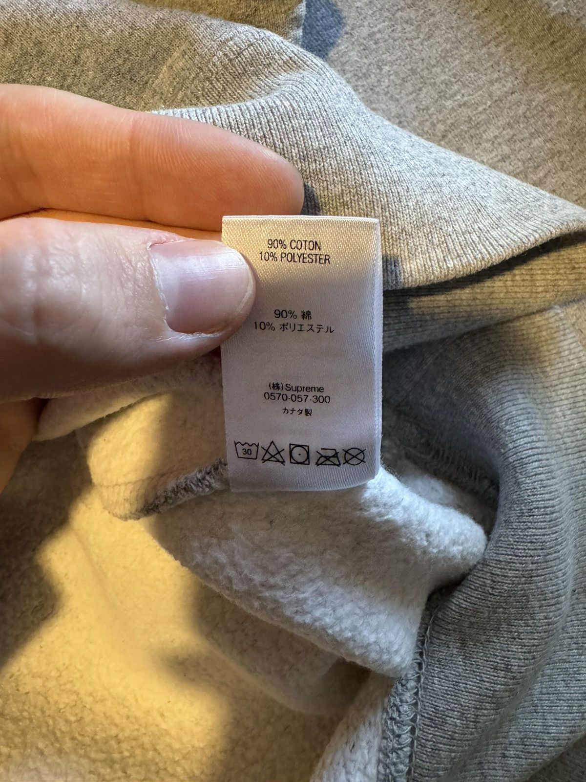 Supreme Supreme grey crewneck with orange logo Size US M / EU 48-50 / 2 - 6 Thumbnail